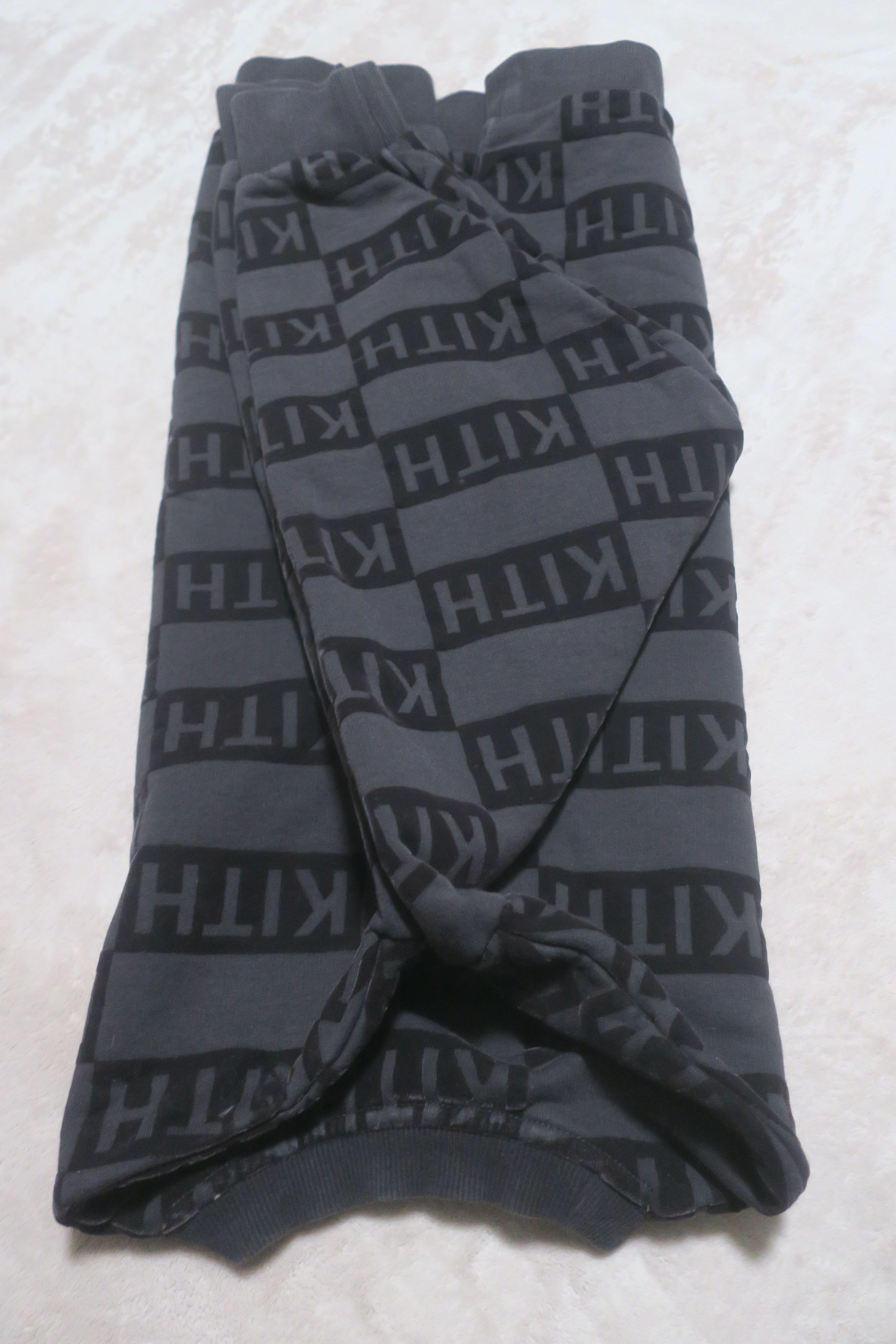 Kith Kith All Over Box Logo Size US L / EU 52-54 / 3 - 9 Thumbnail