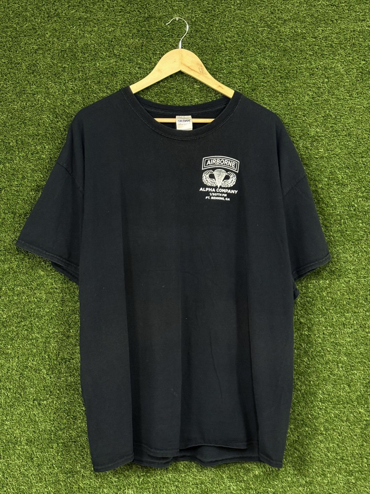 Vintage RARE Vintage Fort Benning Air Force Military Army T Shirt Size US XXL / EU 58 / 5 - 1 Thumbnail