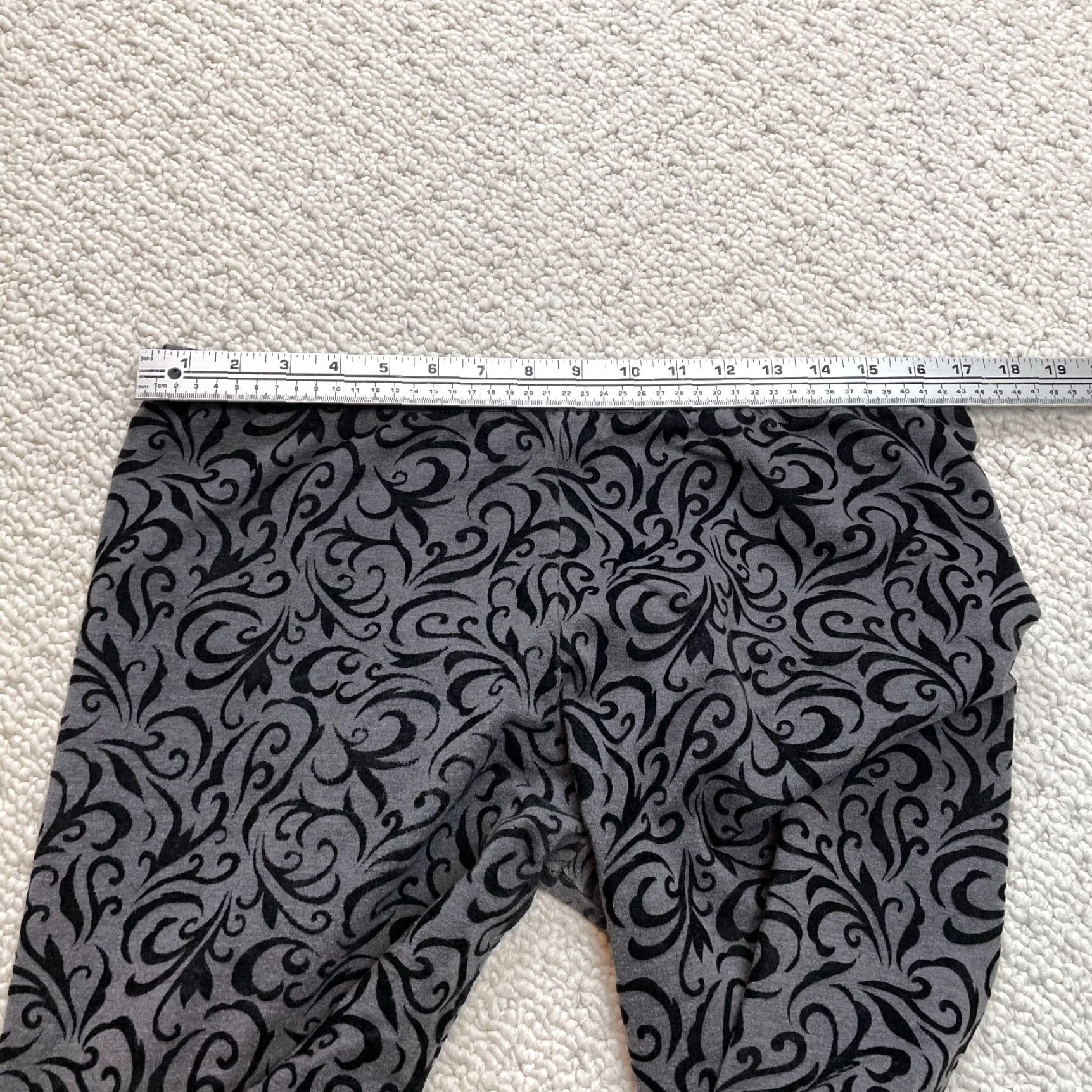 Vintage Unbranded Sweatpants Womens 34x25 Cropped Gray Floral Soft Stretch Lounge Adult Size 24" / US 00 / IT 34 - 6 Thumbnail