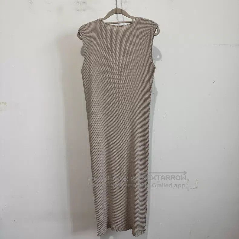 Issey Miyake Issey Miyake Black Dress Size M / US 6-8 / IT 42-44 - 2 Thumbnail