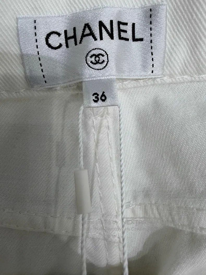 Chanel Chanel Ski Series White Double C Pocket Jeans Size 24" / US 00 / IT 34 - 4 Thumbnail