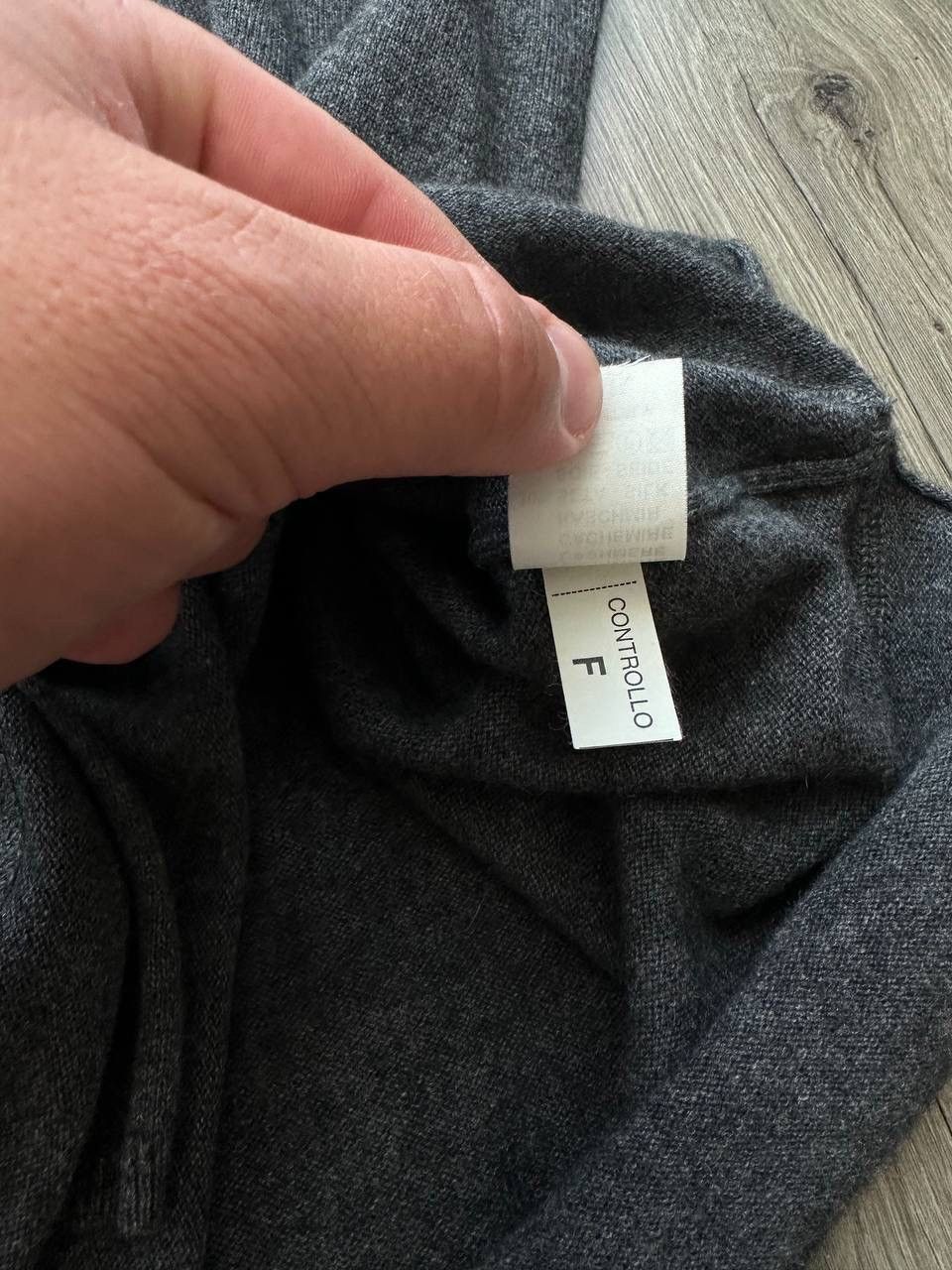 Brunello Cucinelli × Vintage Vintage Brunello Cucinelli Wool Cashmere Cardigan West Gray Size US L / EU 52-54 / 3 - 23 Thumbnail