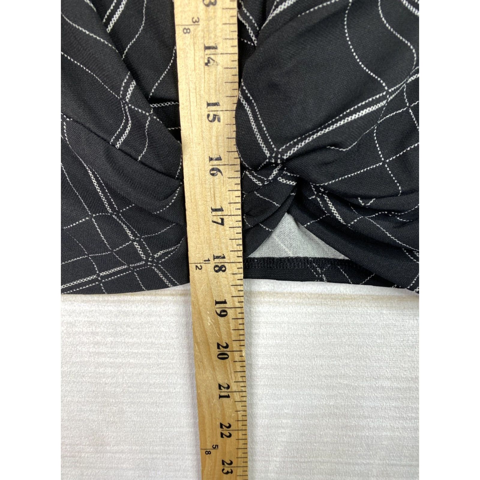 Alfani Alfani Elements Top Womens PS Petite Small Black Print Twist Front Stretch NWT Blouse Shirt Size S / US 4 / IT 40 - 7 Thumbnail