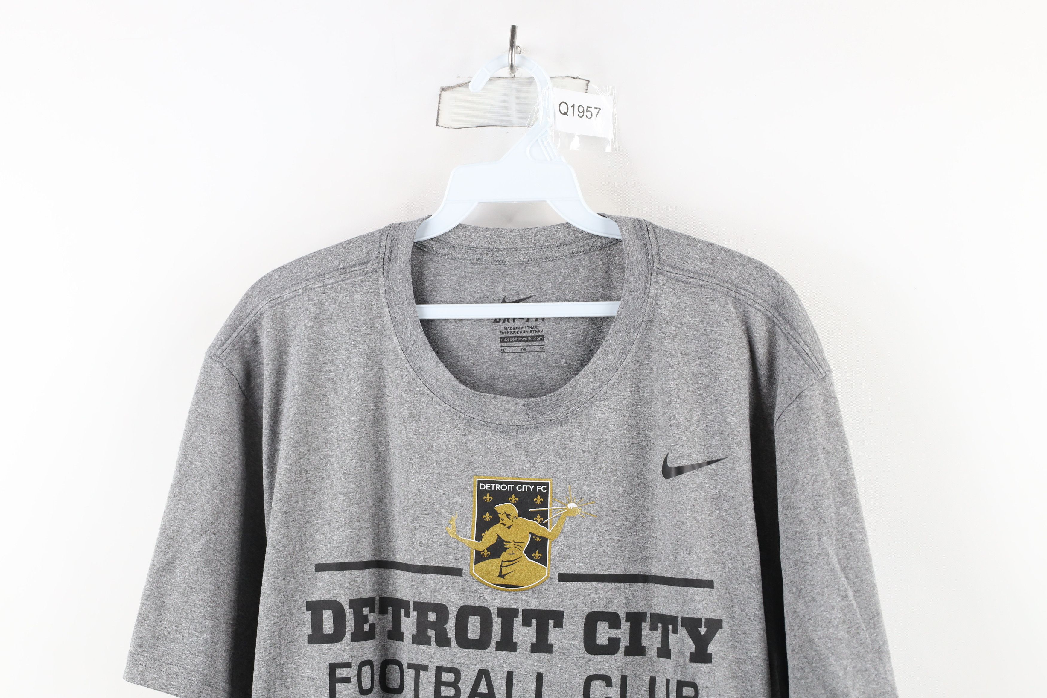 Nike × Vintage Nike City FC Football Club Soccer Futbol T-Shirt Gray Size US XL / EU 56 / 4 - 2 Thumbnail
