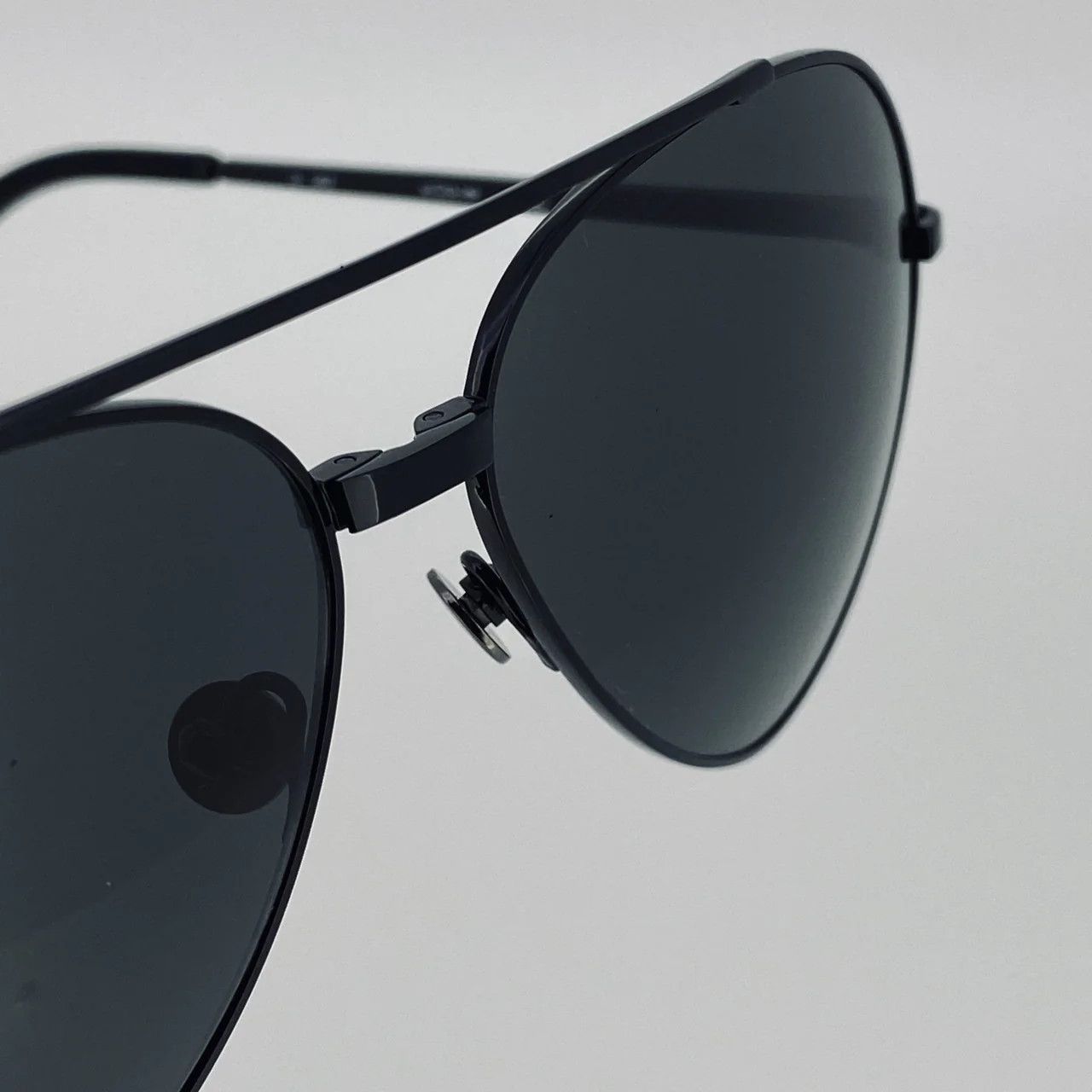 Ann Demeulemeester Ann Demeulemeester Sunglasses Black and Grey Size ONE SIZE - 4 Thumbnail