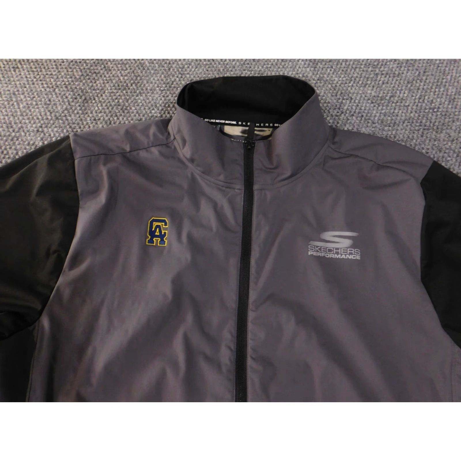SKECHERS Skechers Performance Jacket Mens 2XL Gray Windbreaker Full Zip Golf Windproof Water Resistant Reflective Pockets Zip Lined GoShield Size US XXL / EU 58 / 5 - 5 Thumbnail