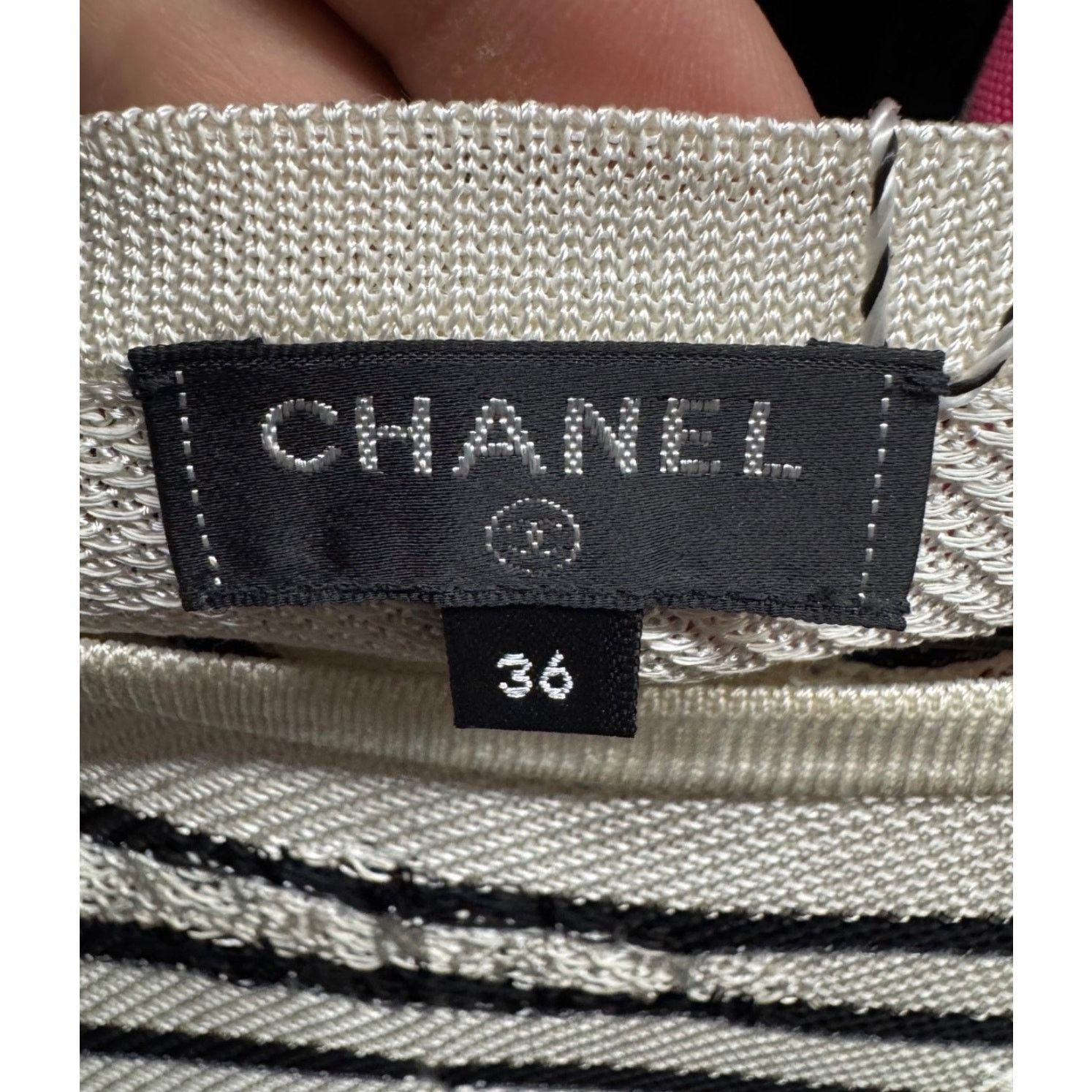 Chanel Chanel Black & White Striped Embroidered Suit Sz.36 Size XS / US 0-2 / IT 36-38 - 6 Thumbnail