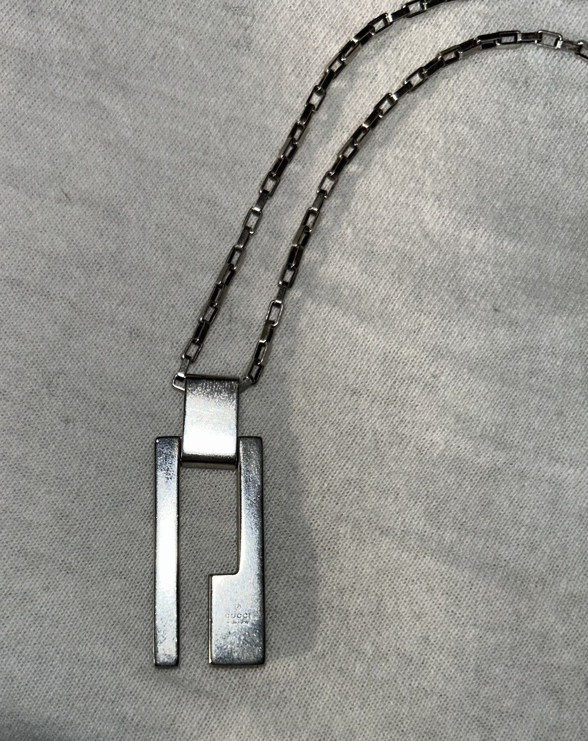 Gucci × Vintage Gucci Logo Silver Necklace Size ONE SIZE - 1 Thumbnail