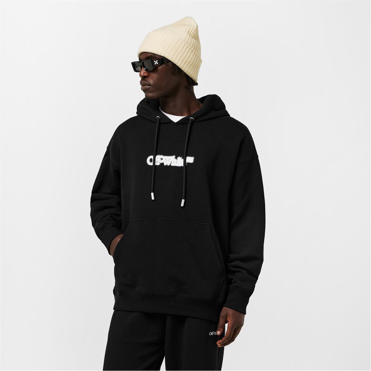 Off-White o1g2r1mq0226 Skate Pull Over Hoodie In Black Size US M / EU 48-50 / 2 - 4 Thumbnail