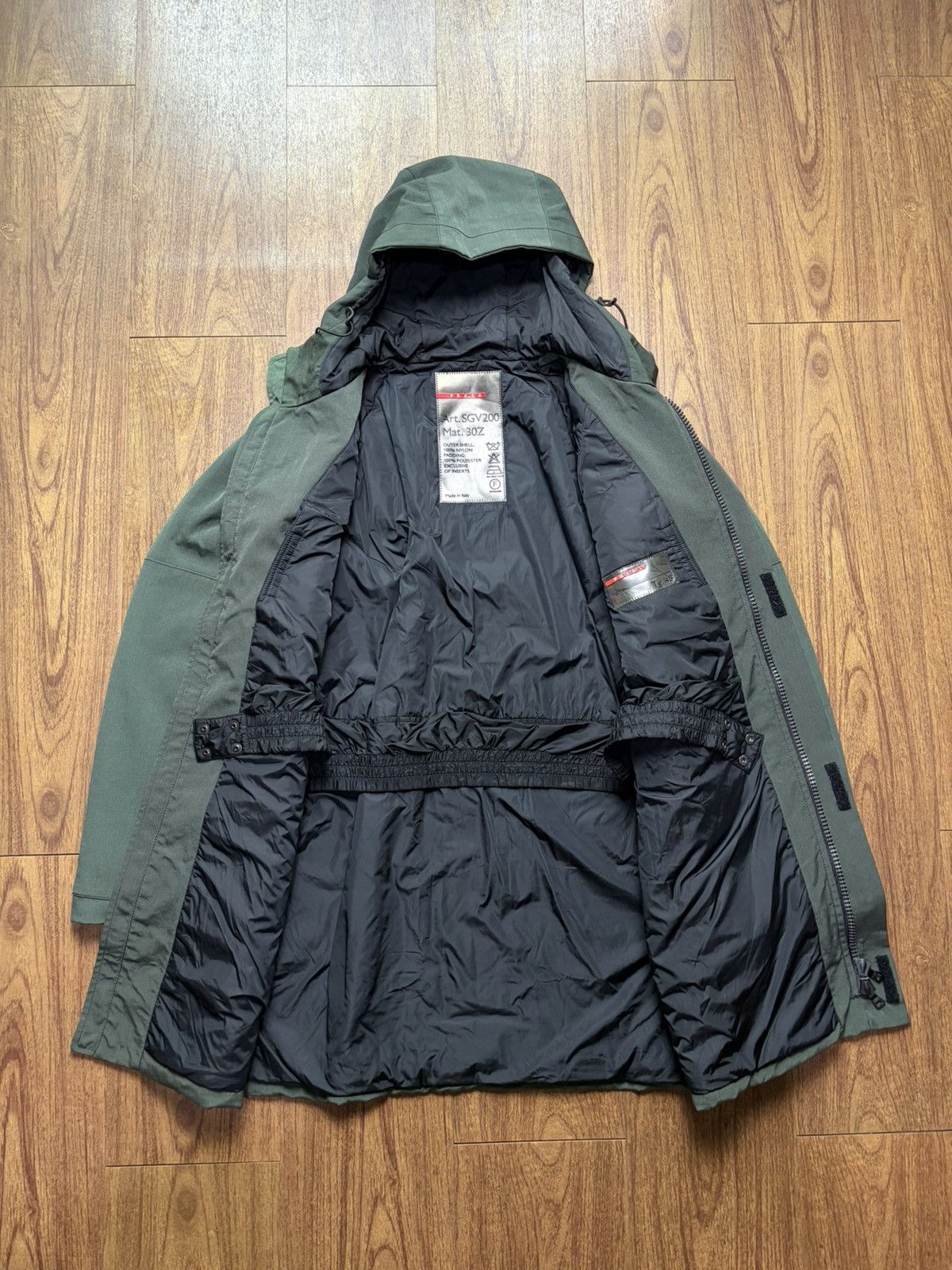 Prada FW00 Prada Sport Big Logo Nylon Padded Ski Coat Jacket Size US M / EU 48-50 / 2 - 7 Thumbnail