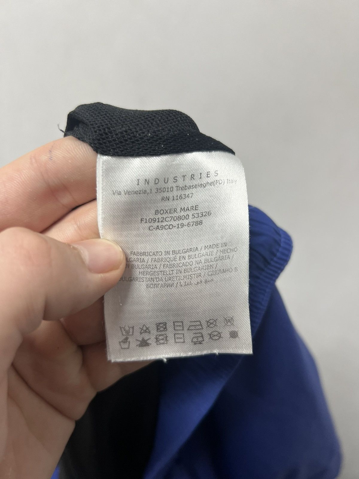 Moncler Luxury Moncler Nylon Shorts With Logo Mens Size US 40 / EU 56 - 10 Thumbnail