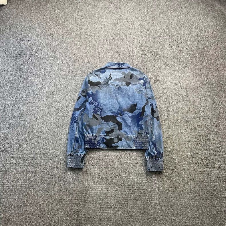 Versace Versace Camouflage denim jacket Size M / US 6-8 / IT 42-44 - 2 Thumbnail