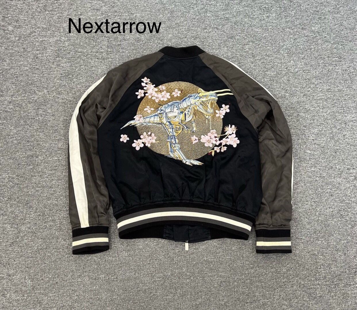Dior Dior Kongshan Jilian Famous Tyrannosaurus Baseball Jacket Size US M / EU 48-50 / 2 - 2 Thumbnail