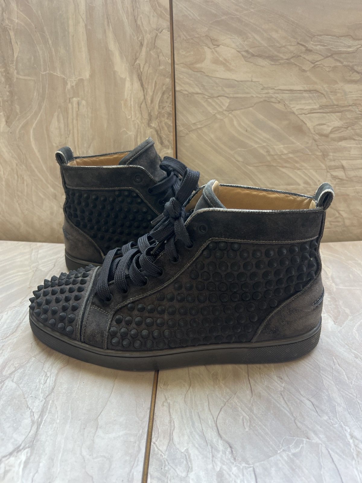 Christian Louboutin christian louboutin Hightop grey sneakers Size US 7 / EU 40 - 1 Thumbnail