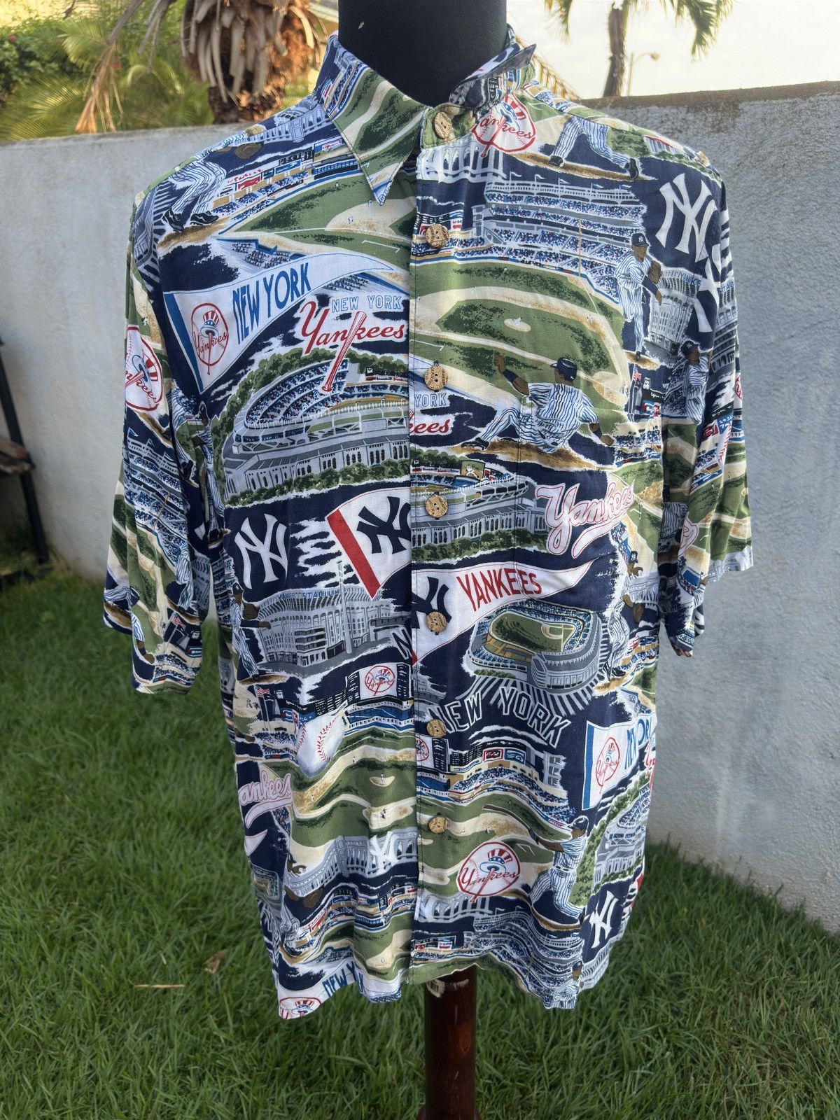 Reyn Spooner PreOwned Reyn Spooner New York Yankees Multicolored Men's L Size US L / EU 52-54 / 3 - 1 Thumbnail