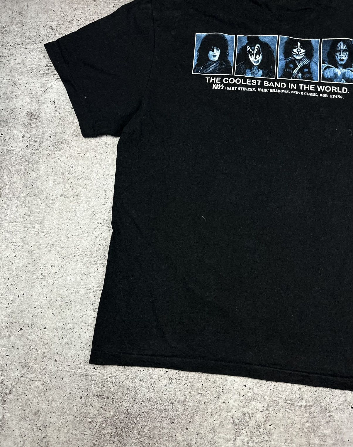 Band Tees 90s Kiss ‘The Coolest Band in the World’ Vintage T Shirt Size US XL / EU 56 / 4 - 19 Thumbnail