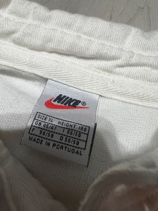 Nike Nike England Rugby vintage XL team sports 90s Size US XL / EU 56 / 4 - 4 Thumbnail