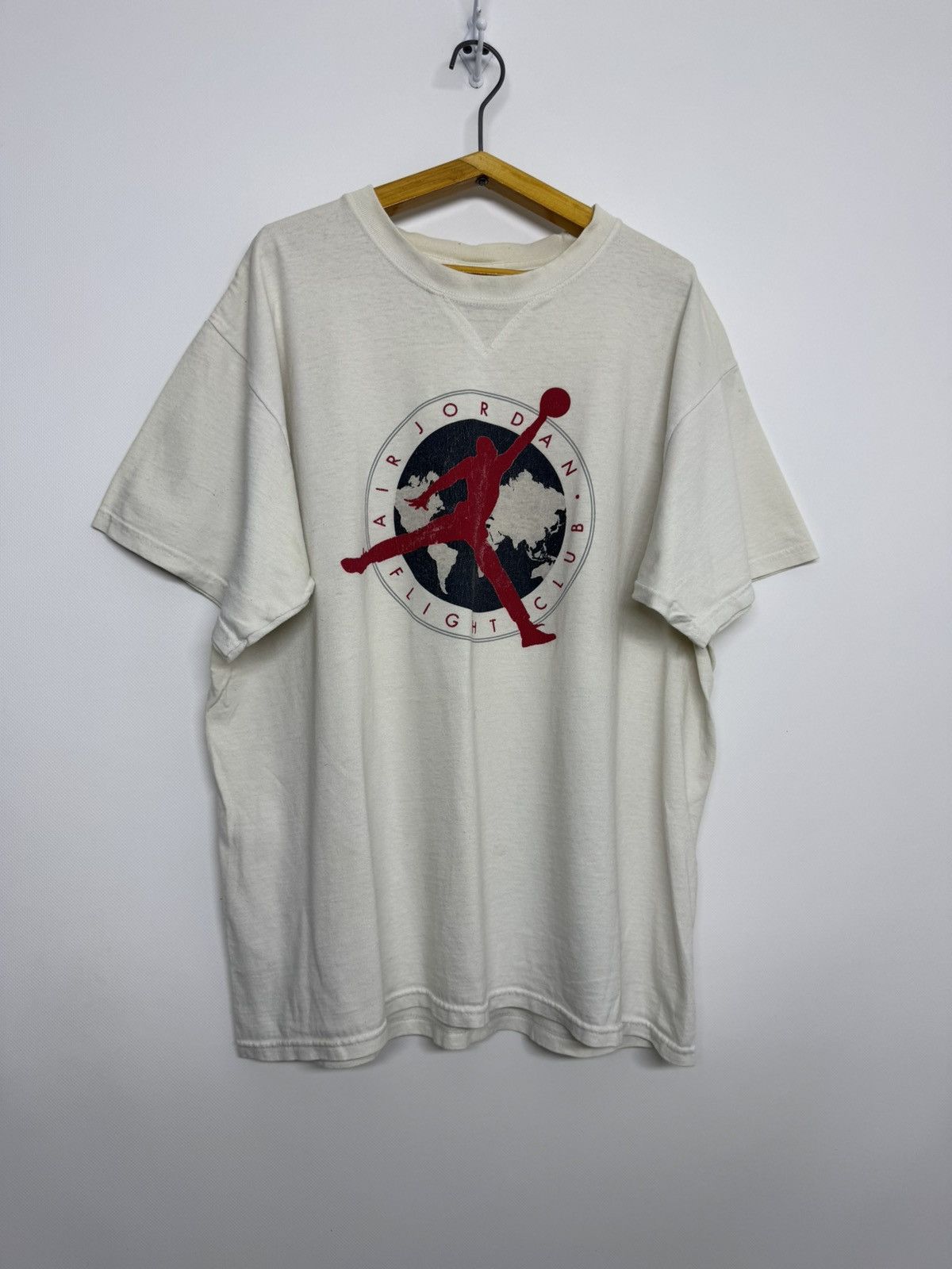 Jordan Brand VINTAGE NIKE FLIGHT CLUB JUMPMAN T-SHIRT 90’s Size US M / EU 48-50 / 2 - 3 Thumbnail