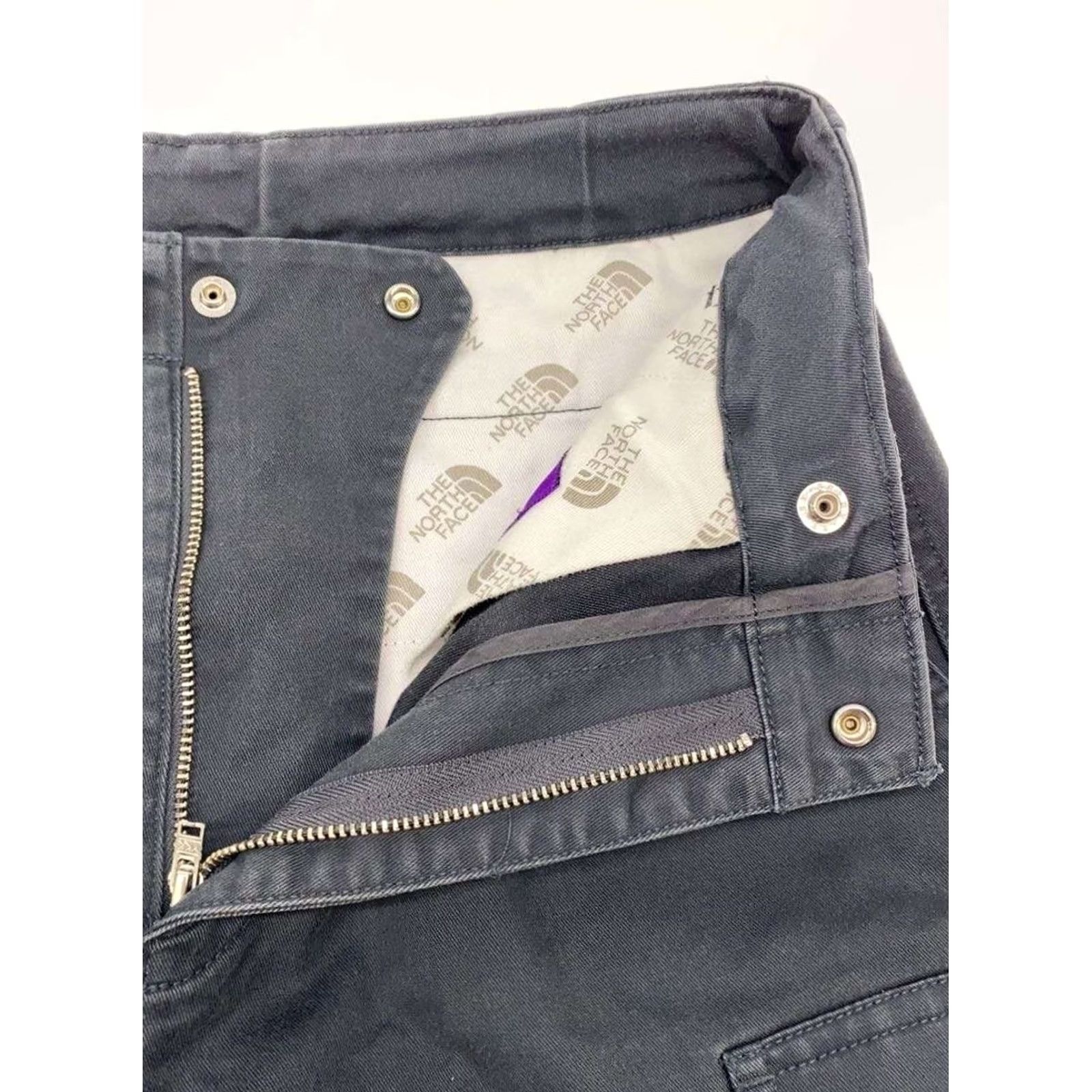 The North Face Purple Label THE NORTH FACE PURPLE LABEL Pants Men's Gray Cotton Stretch Twill Cargo Size US 33 - 3 Thumbnail