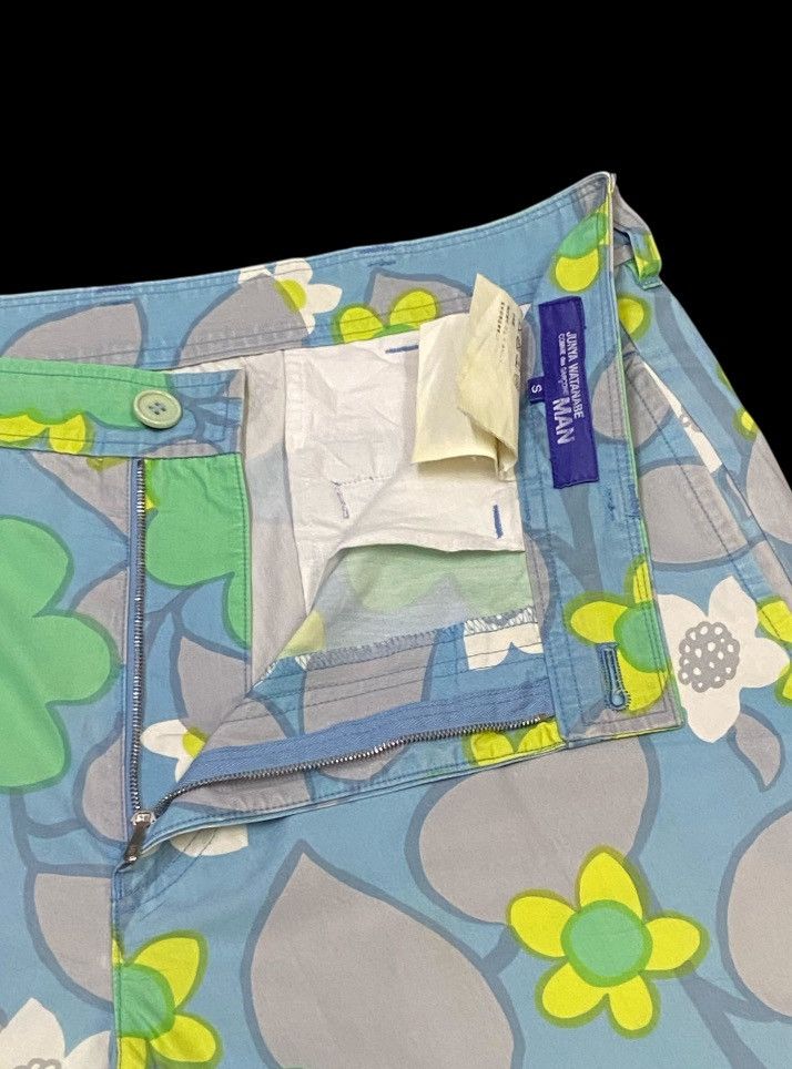 Comme des Garcons × Junya Watanabe Junya Watanabe X Comme Des Garçons Floral Print Short Pants Size US 31 - 3 Thumbnail