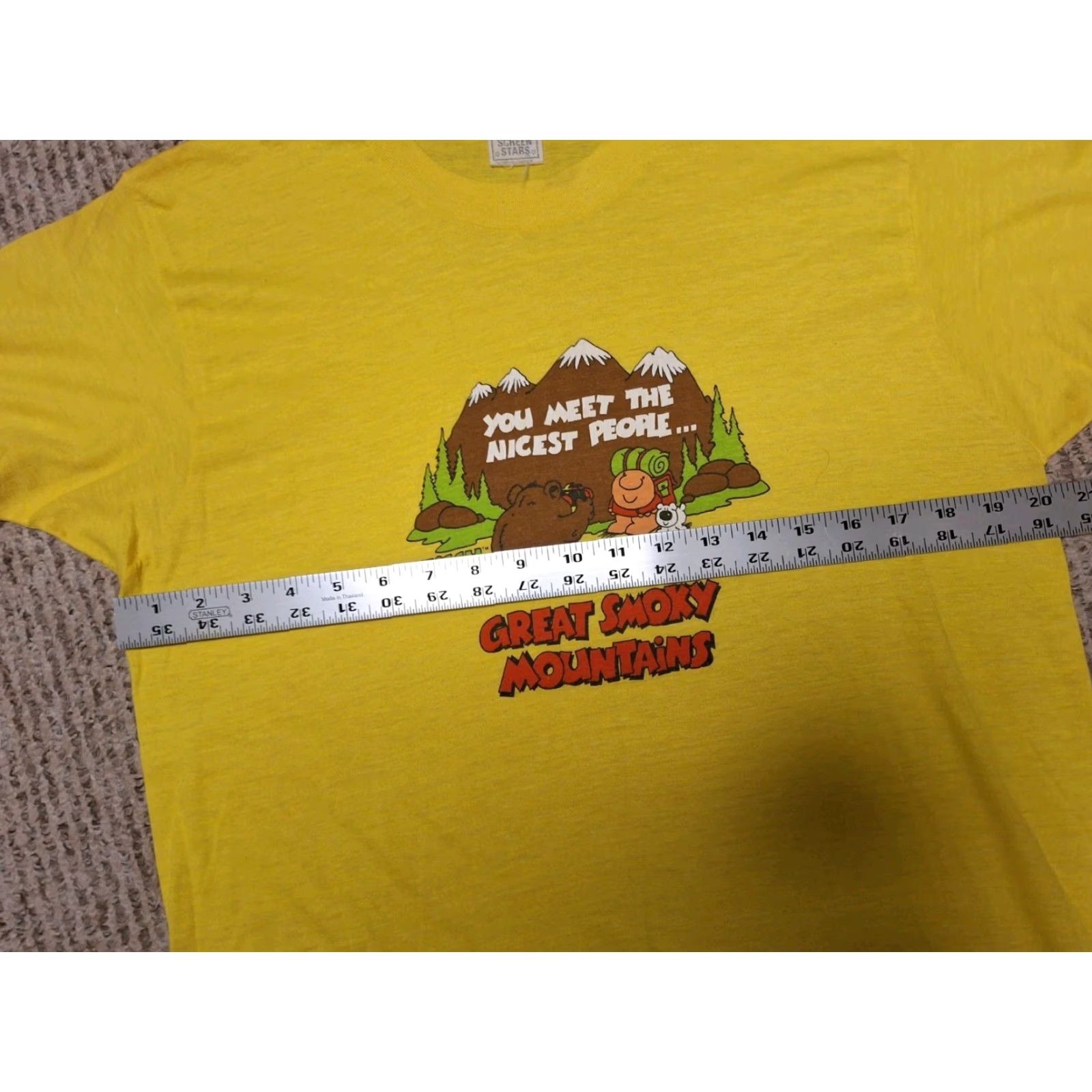 Vintage VINTAGE Ziggy Wilson Cartoon Great Smoky Mountains Nature Hiking Shirt Mens L/XL Yellow 70s 80s Size US L / EU 52-54 / 3 - 5 Thumbnail