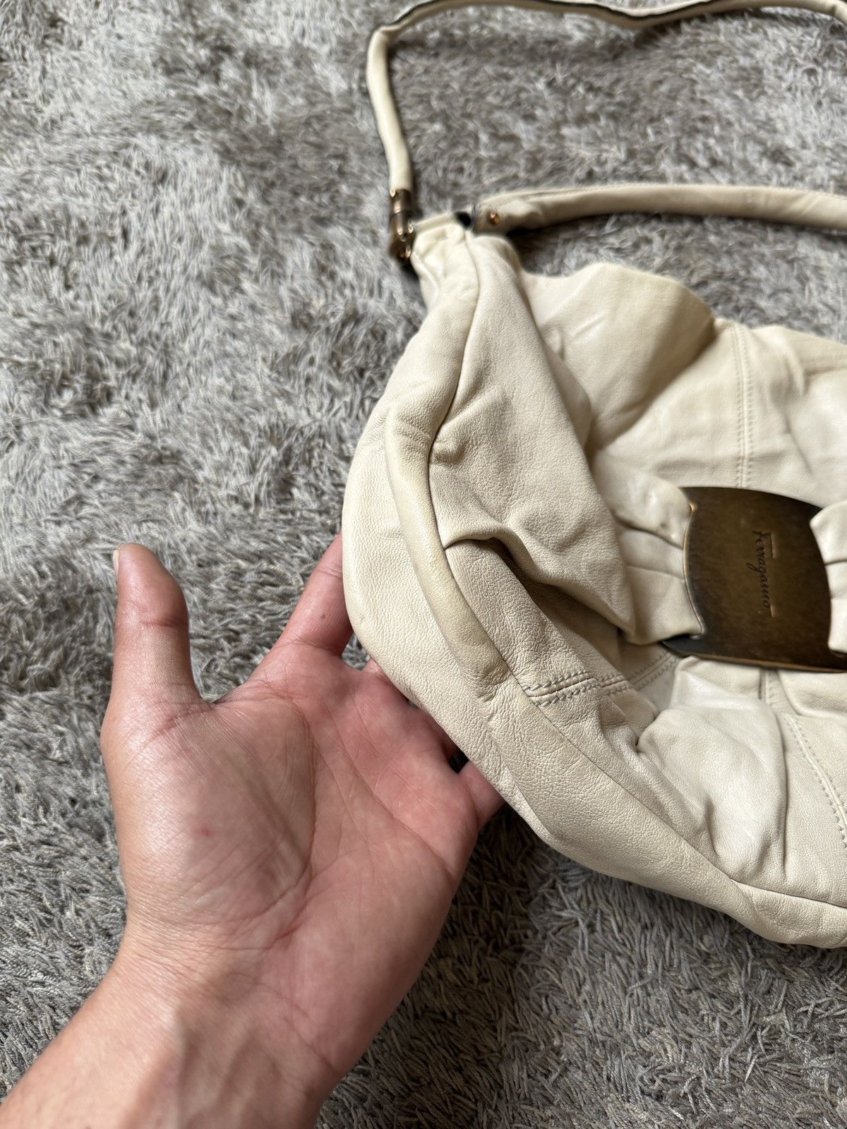 Salvatore Ferragamo Salvatore Ferragamo Vala hobo bag Size ONE SIZE - 8 Thumbnail