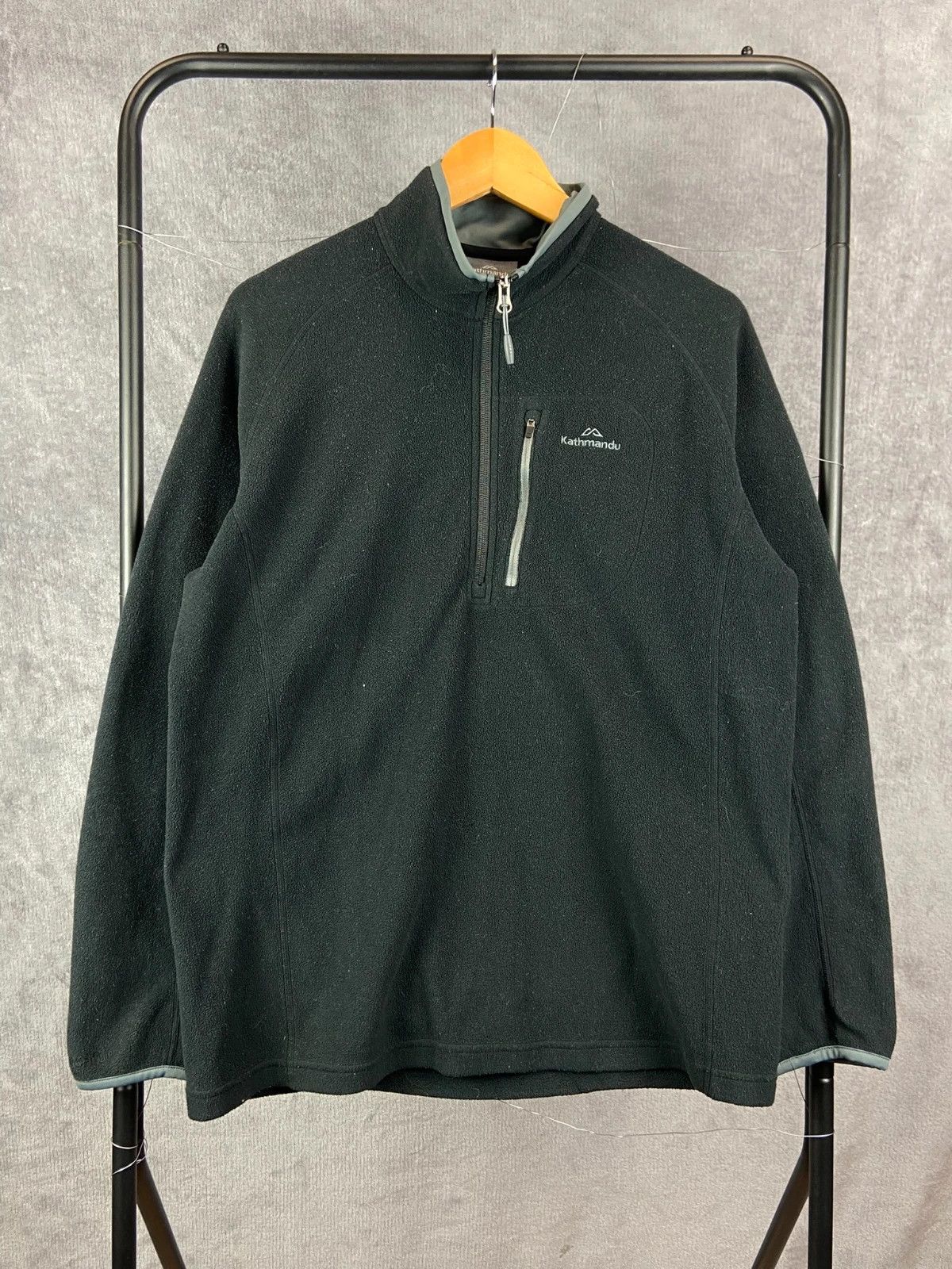 Kathmandu Kathmandu black half zip fleece outdoor hiking M Size US M / EU 48-50 / 2 - 1 Thumbnail