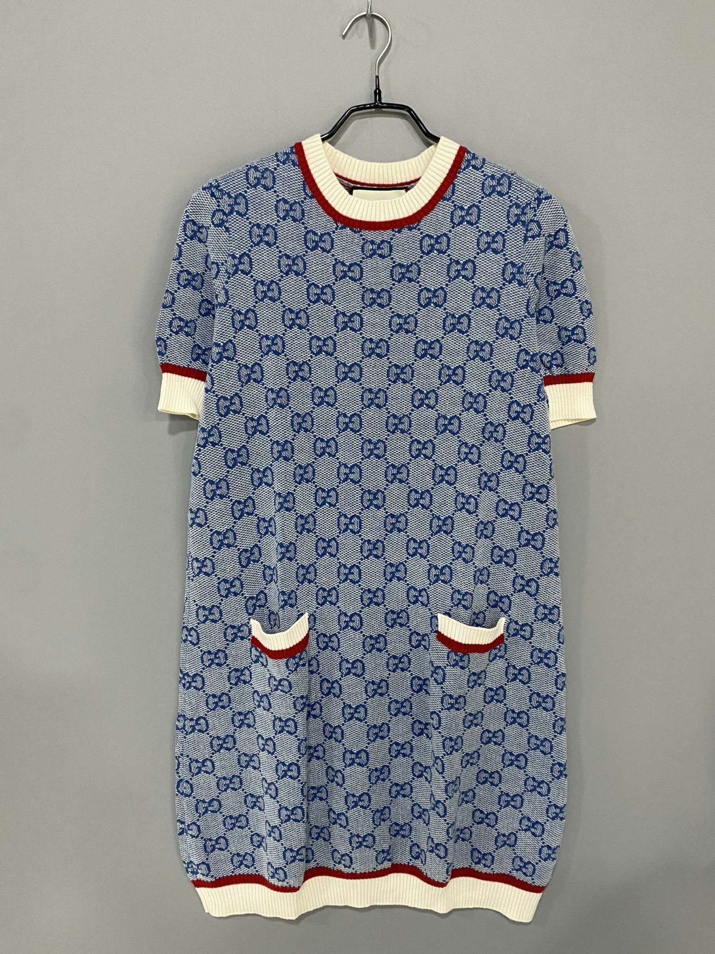 Gucci Gucci Blue T-Shirt L Women Size L / US 10 / IT 46 - 1 Thumbnail