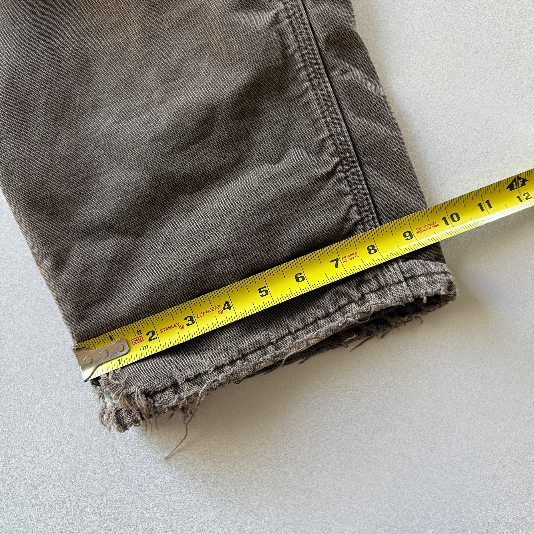 Carhartt 1990s Carhartt Distressed Blanket Lined Cargo Pants Size US 34 / EU 50 - 16 Thumbnail