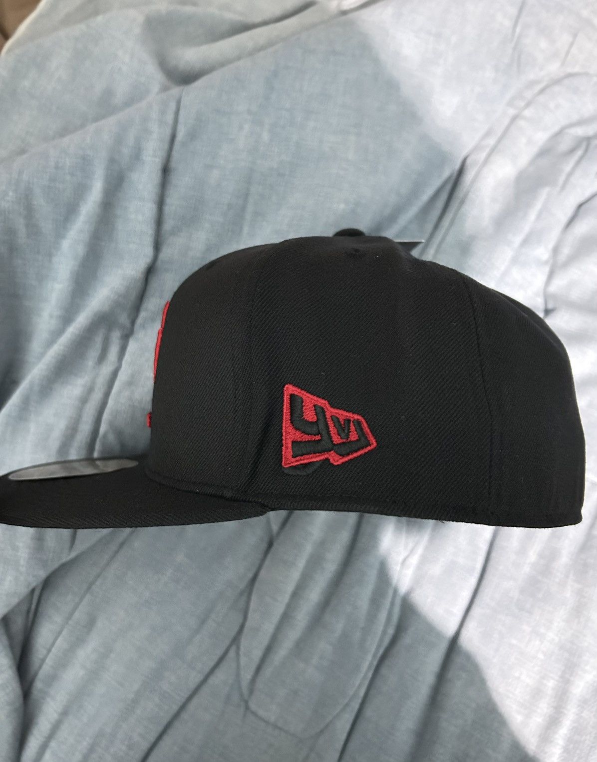 Playboi Carti playboi carti yvl hat opium Fitted Black On Red Size 8 Size ONE SIZE - 2 Thumbnail