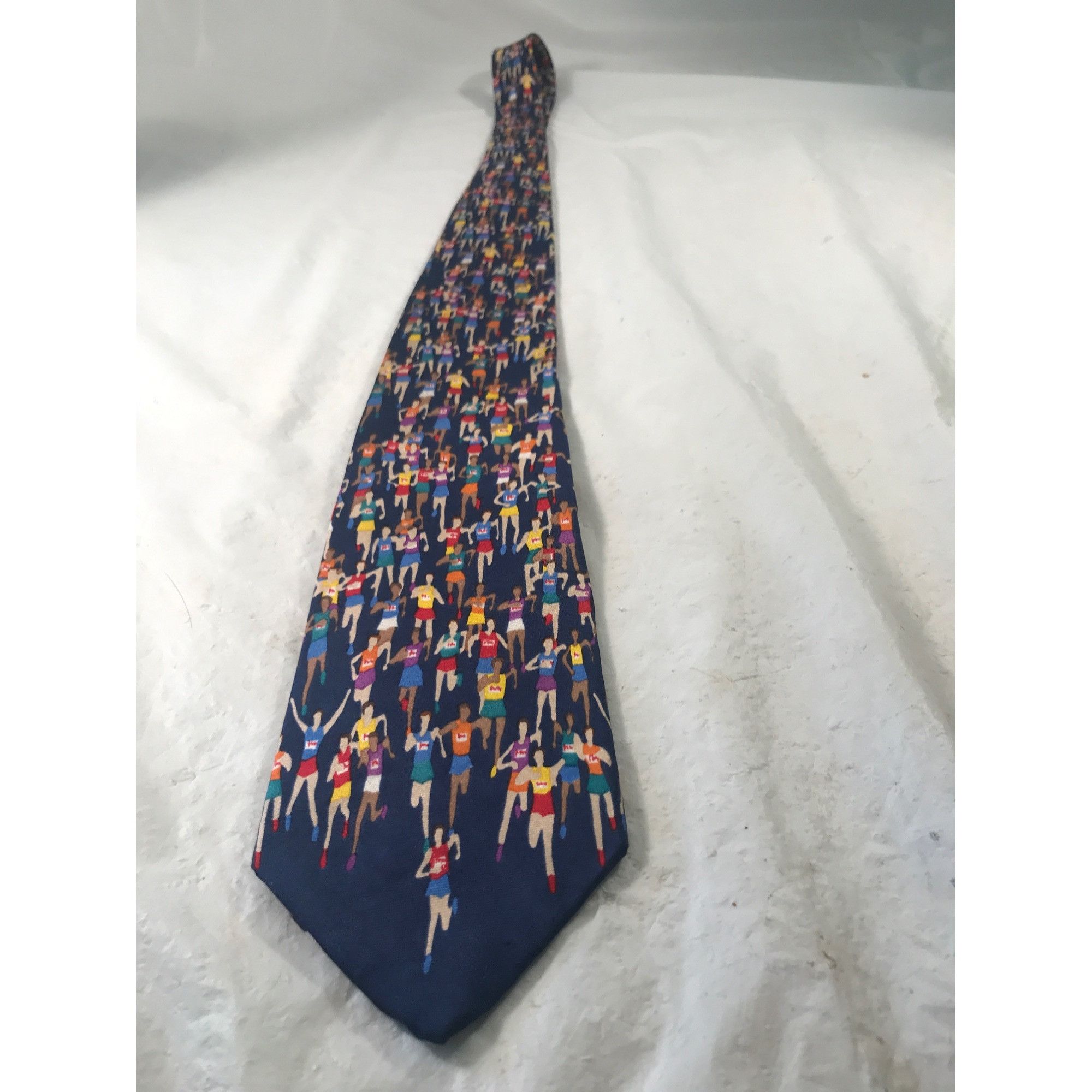 Vintage Marathon Runners by Alynn Neckwear Silk Navy Blue Necktie Size ONE SIZE - 5 Thumbnail