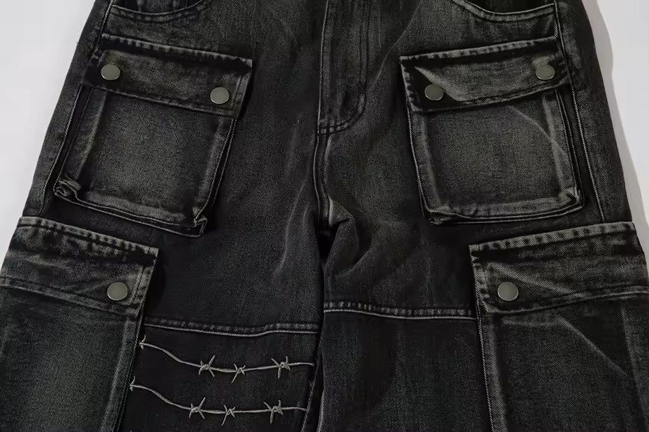 Designer × Jean × Vintage Y2K Vintage Streetwear Distressed Baggy Cargo Jeans Size US 33 - 12 Thumbnail