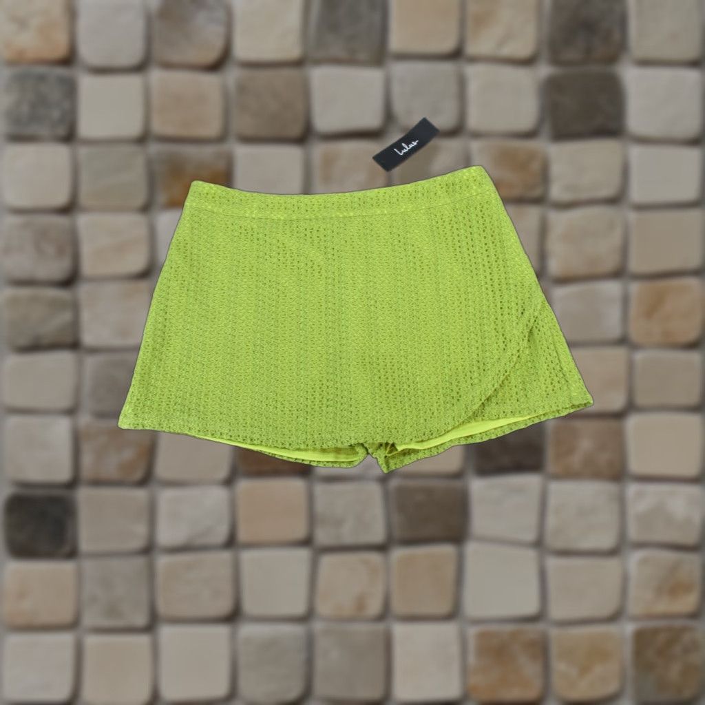 Lulus Lulus Mini Skort Womens Large Green Crochet Eyelet NEW Size 36" / US 14 / IT 50 - 1 Thumbnail