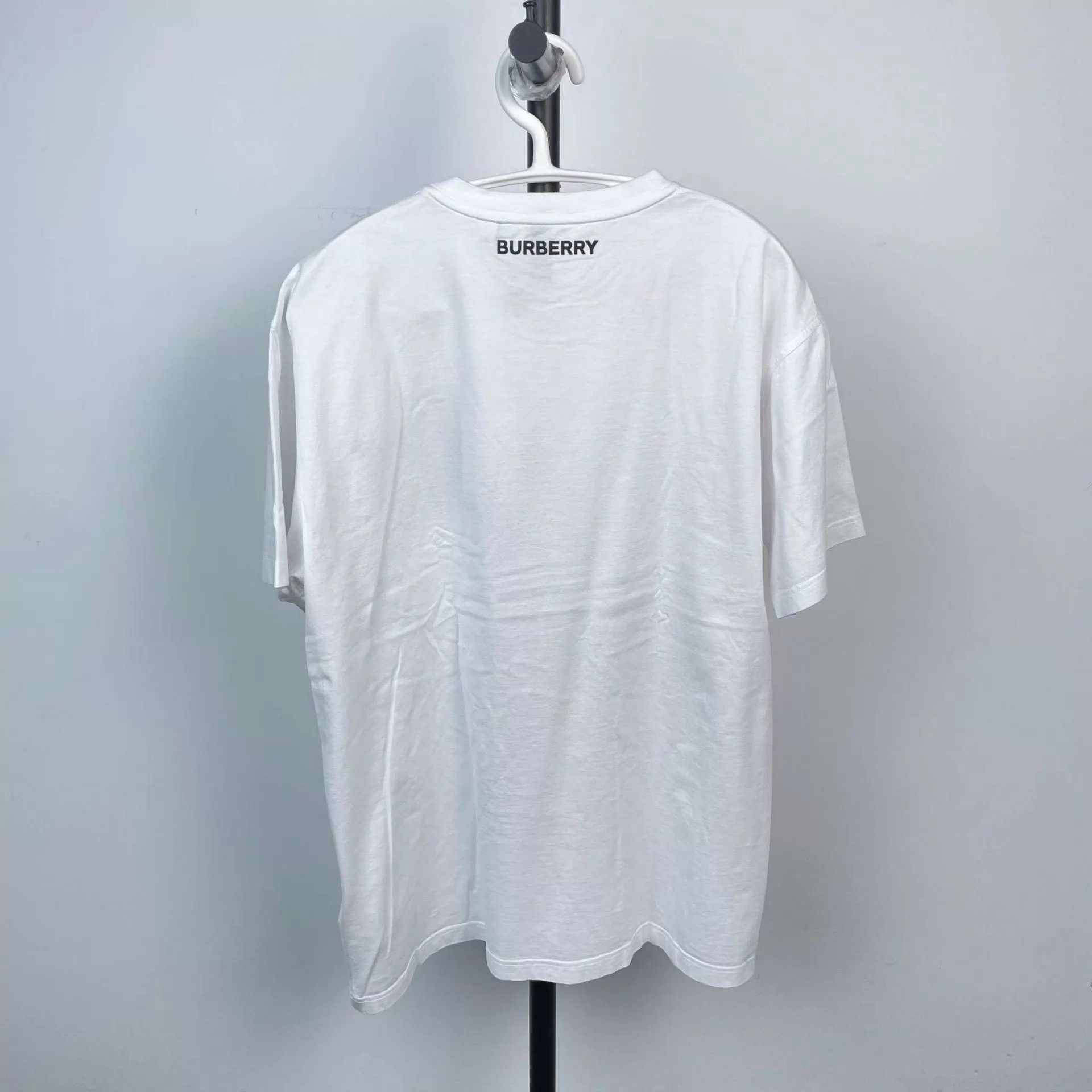 Burberry Burberry 98 New Yellow Monster Short Sleeve White Size S Size US S / EU 44-46 / 1 - 2 Thumbnail