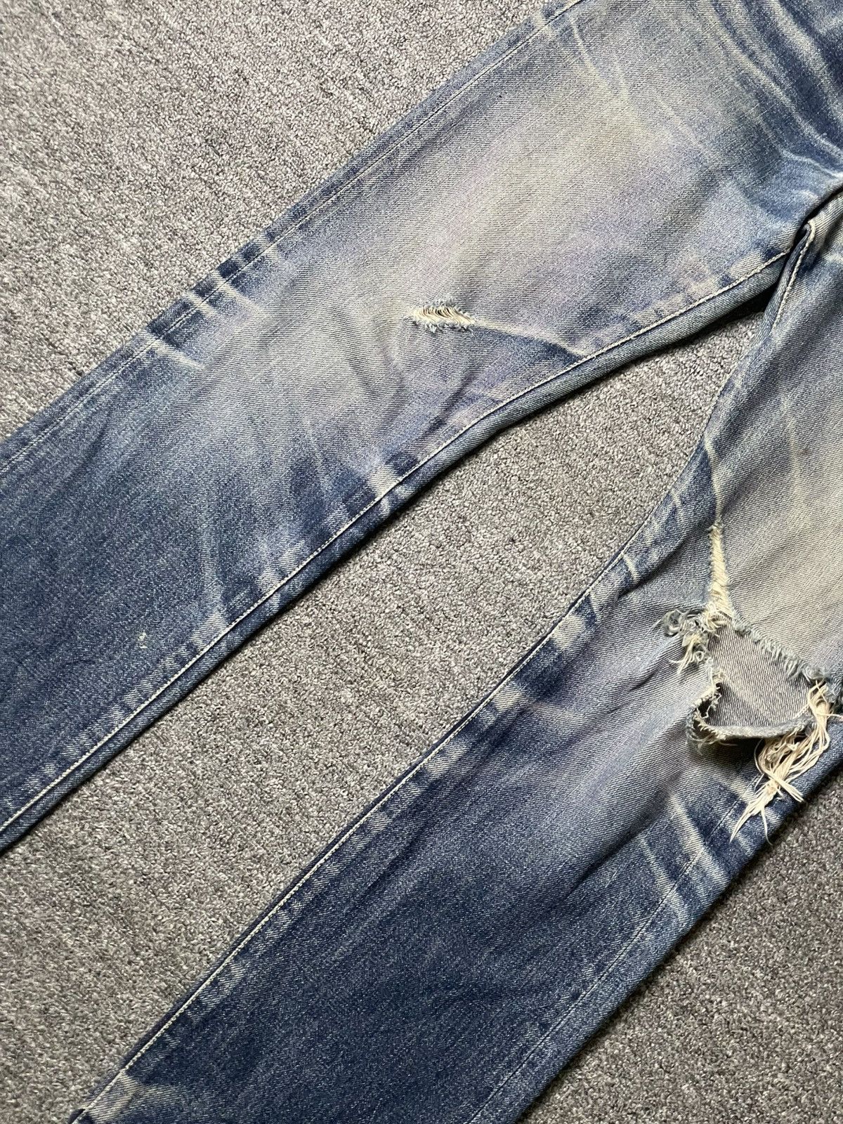 Japanese Brand × Uniqlo UNIQLO Distressed Denim Ripped Jeans (93) Size US 32 / EU 48 - 2 Thumbnail