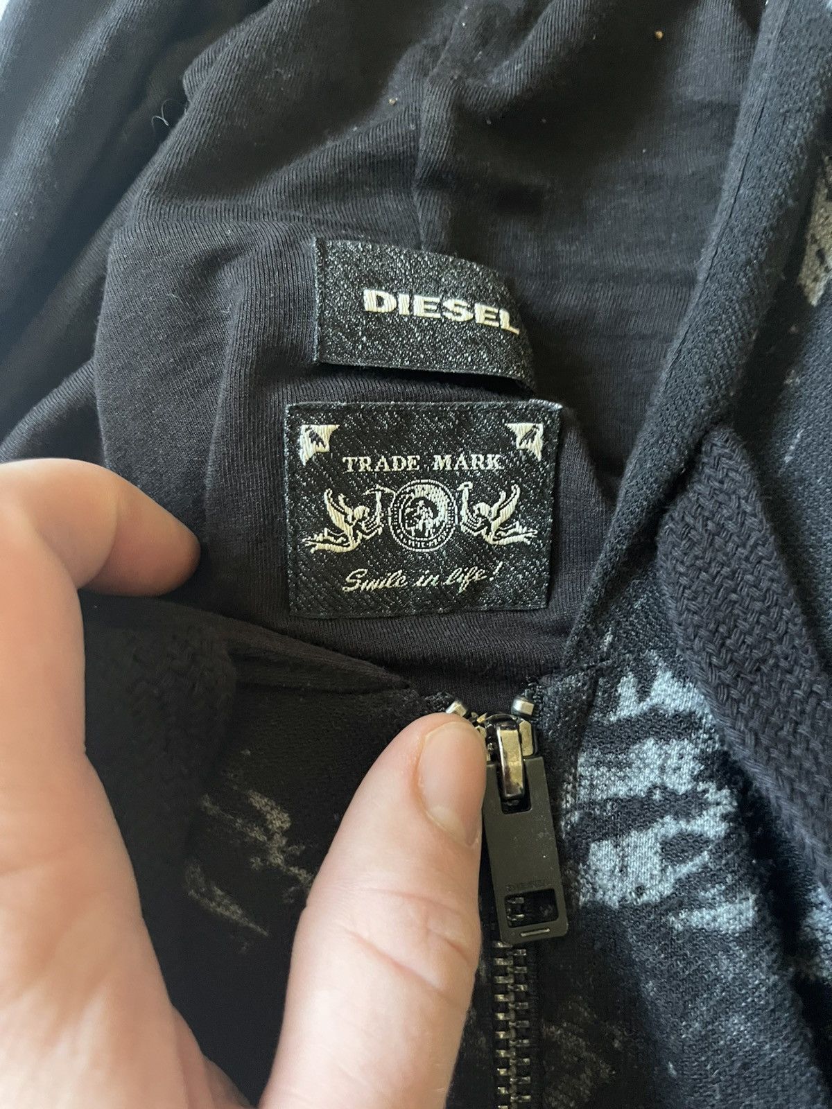 Diesel Vintage Diesel Zip Hoodie Y2K Archive Black Y2K Streetwear Size US S / EU 44-46 / 1 - 6 Thumbnail