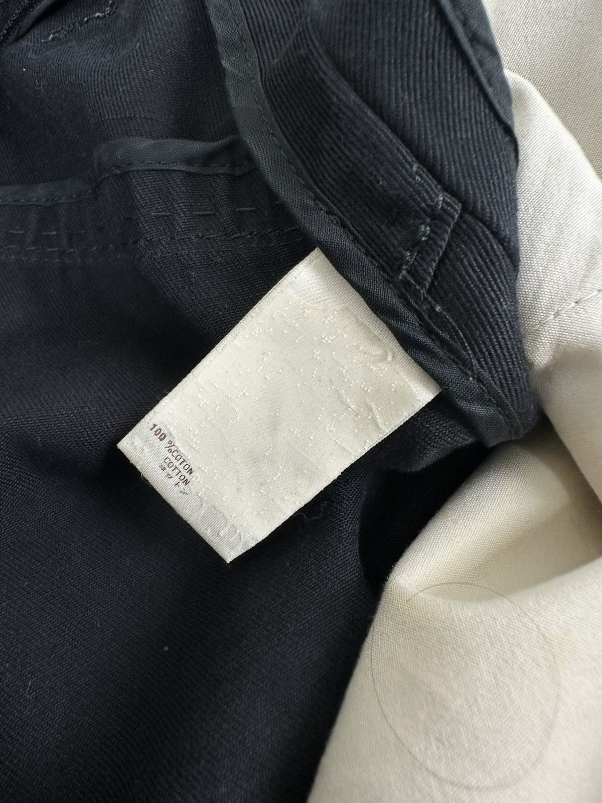 Louis Vuitton Louis Vuitton - Mini Skirt - Strapped and Button Details Size 26" / US 2 / IT 38 - 14 Thumbnail