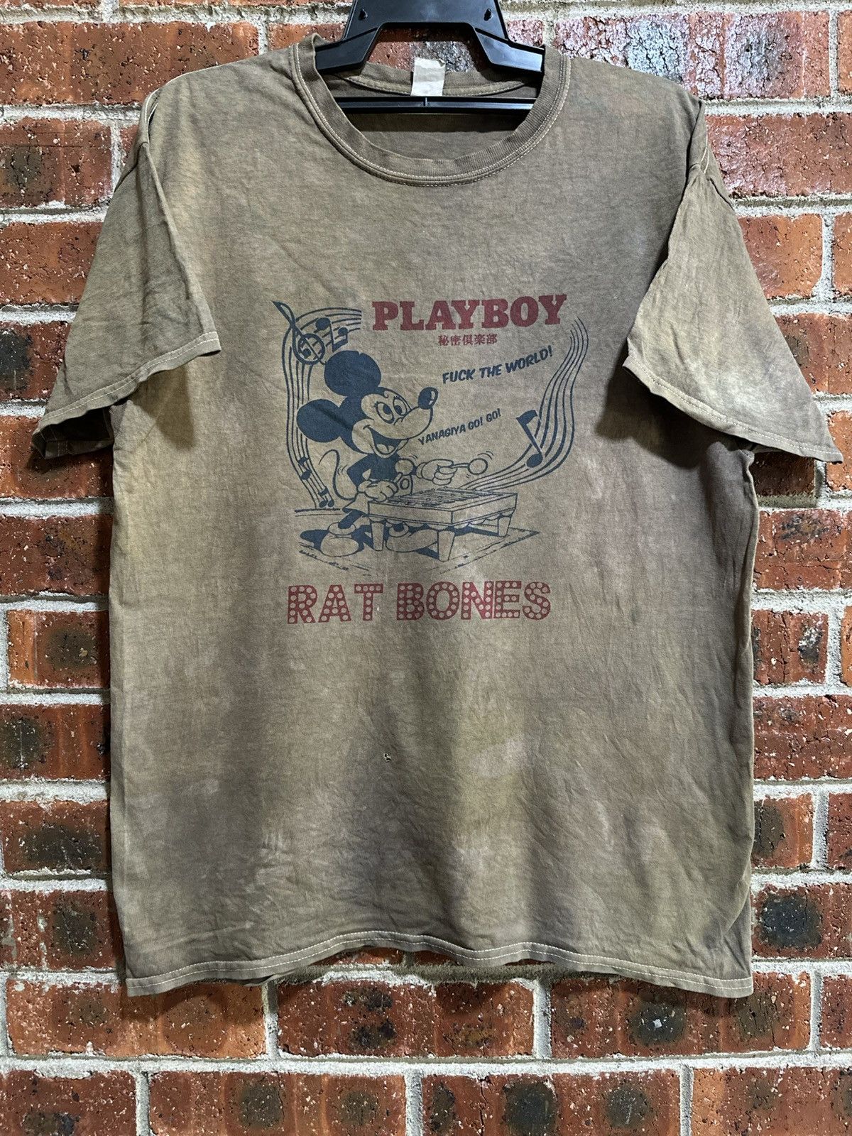 Gildan Thrashed Vintage Playboy Rat Bones Sun Faded Tee Size US L / EU 52-54 / 3 - 1 Thumbnail