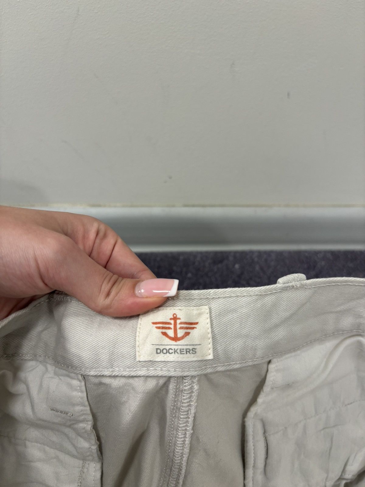 Dockers Vintage Dockers 2000s Y2K Beige Hype Utility Cargo Shorts Size US 36 / EU 52 - 11 Thumbnail