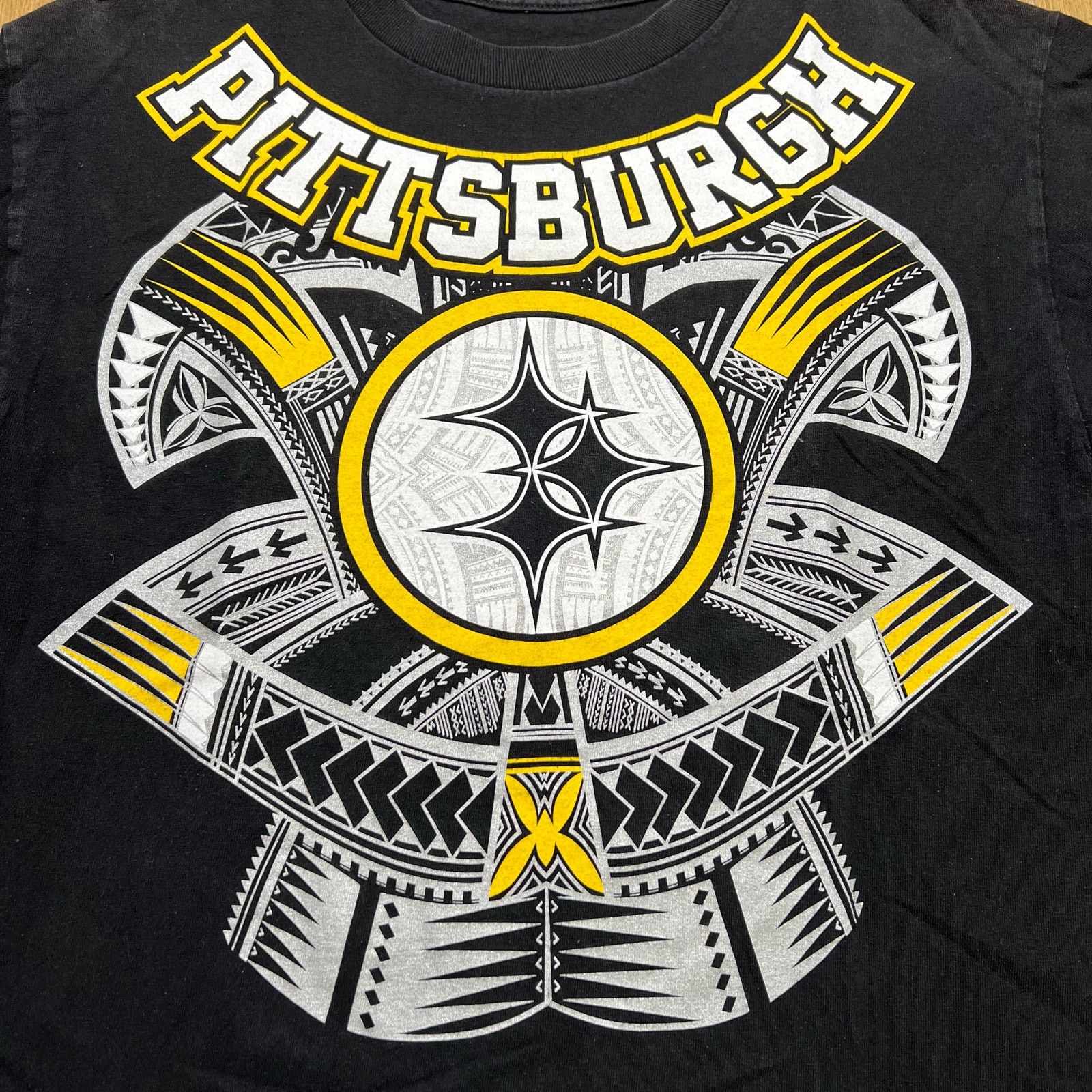 Vintage Vintage Pittsburgh Steelers T shirt tribal patterns S/M Y2K Size US M / EU 48-50 / 2 - 2 Thumbnail