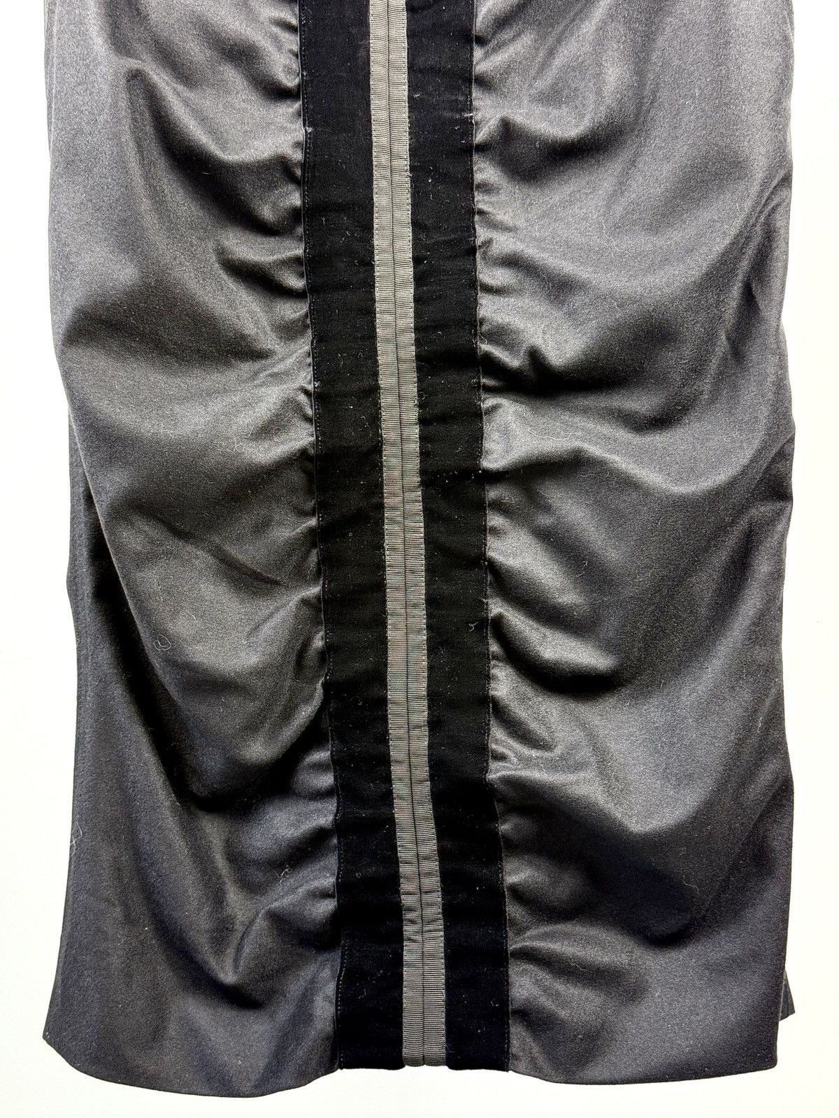 Yves Saint Laurent Yves Saint Laurent - Tom Ford - SS02 - Velvet - Ruched Skirt Size 25" / US 0 / IT 36 - 7 Thumbnail