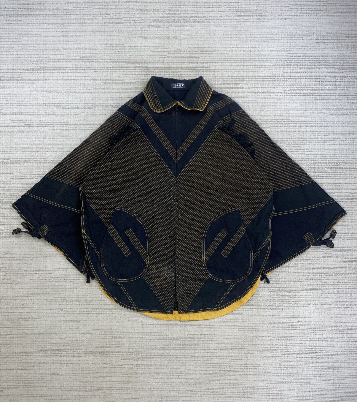 Issey Miyake Rare Vintage Nishoudo Issey Miyake Style Batwing Jacket Size US XL / EU 56 / 4 - 1 Thumbnail