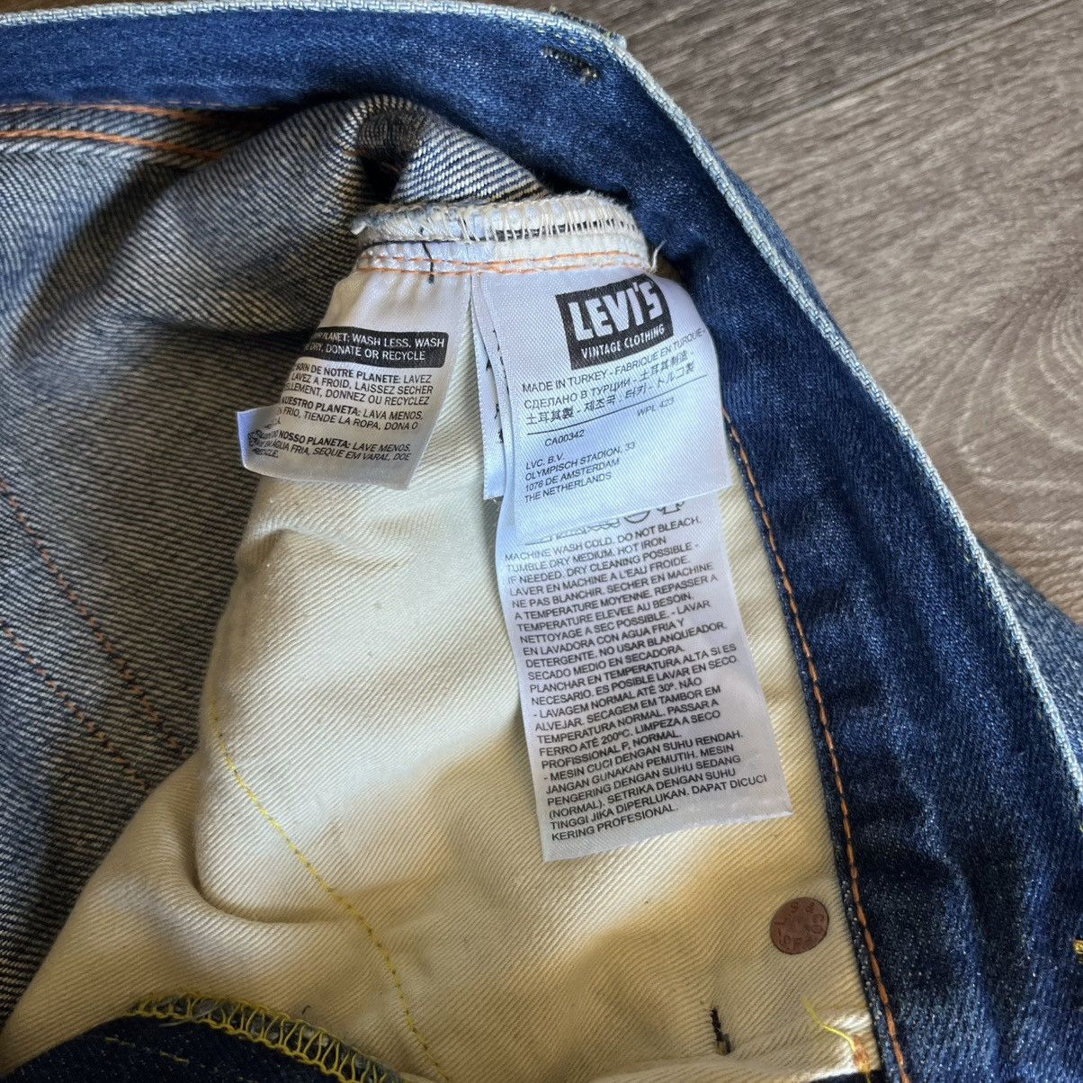 Levi's Vintage Clothing Levi’s Vintage Clothing Selvedge Washed Blue Denim Jeans 26 Size US 26 / EU 42 - 13 Thumbnail