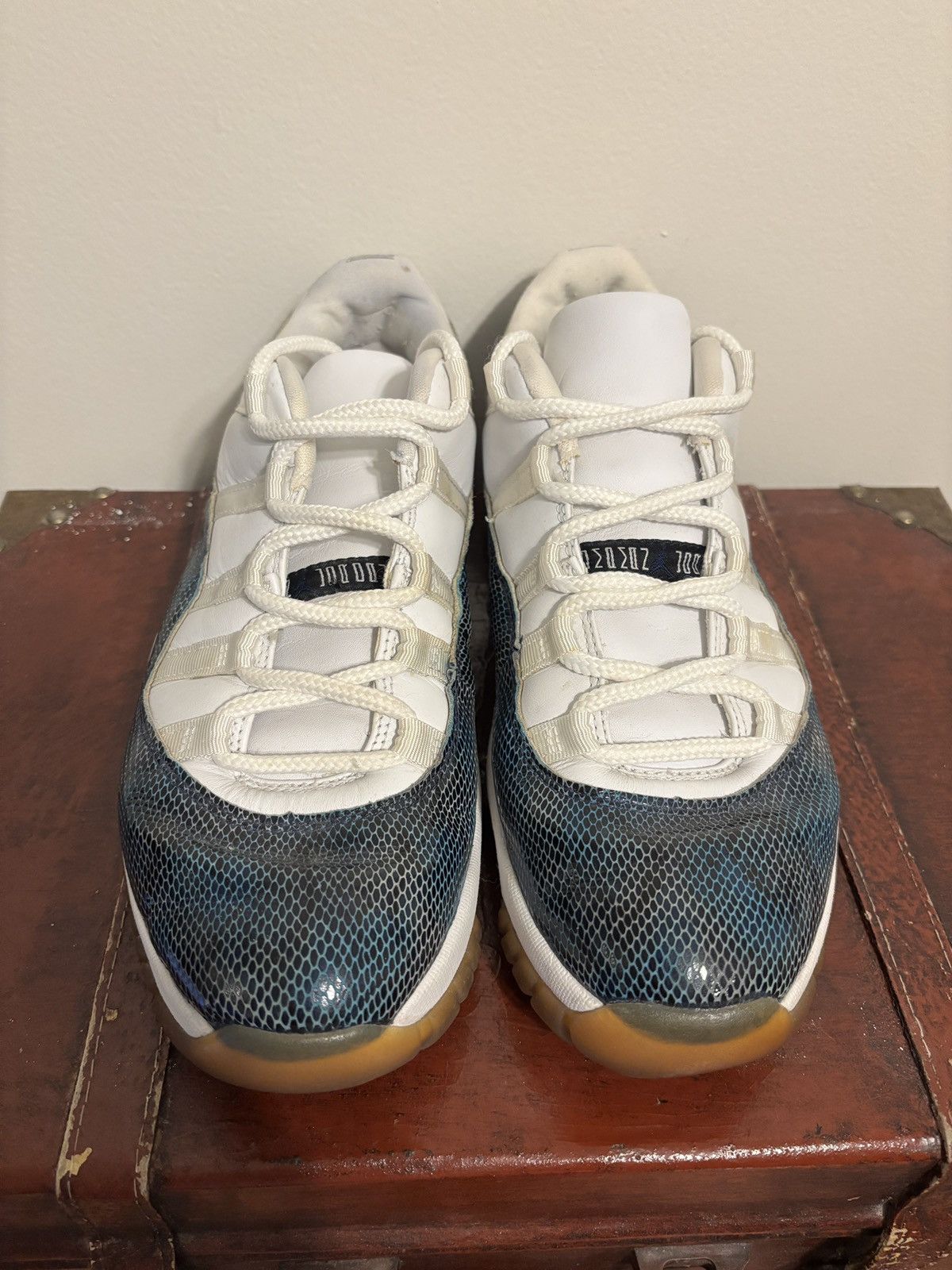 Jordan Brand × Nike 2001 Air Jordan 11 Retro Low 'Snakeskin' Size US 9.5 / EU 42-43 - 10 Thumbnail
