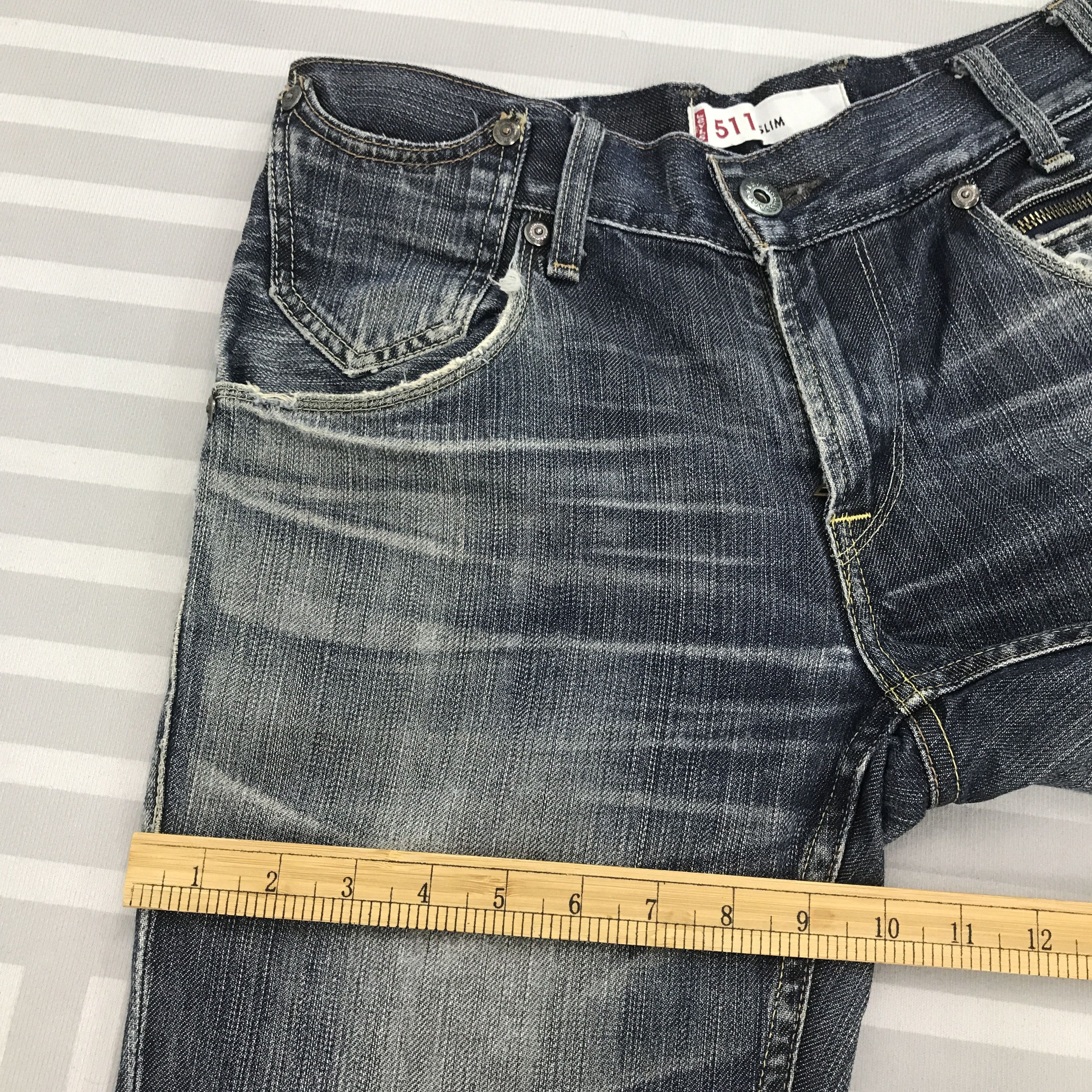 Levi's Vintage Levi's Distressed Denim Size US 31 - 9 Thumbnail