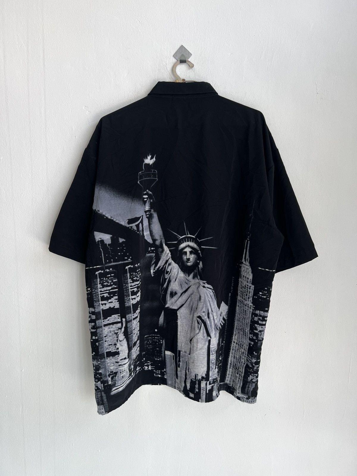 Ed Hardy Y2K New York Statue Of Liberty All Over Printed Baggy Skater Size US XL / EU 56 / 4 - 2 Thumbnail