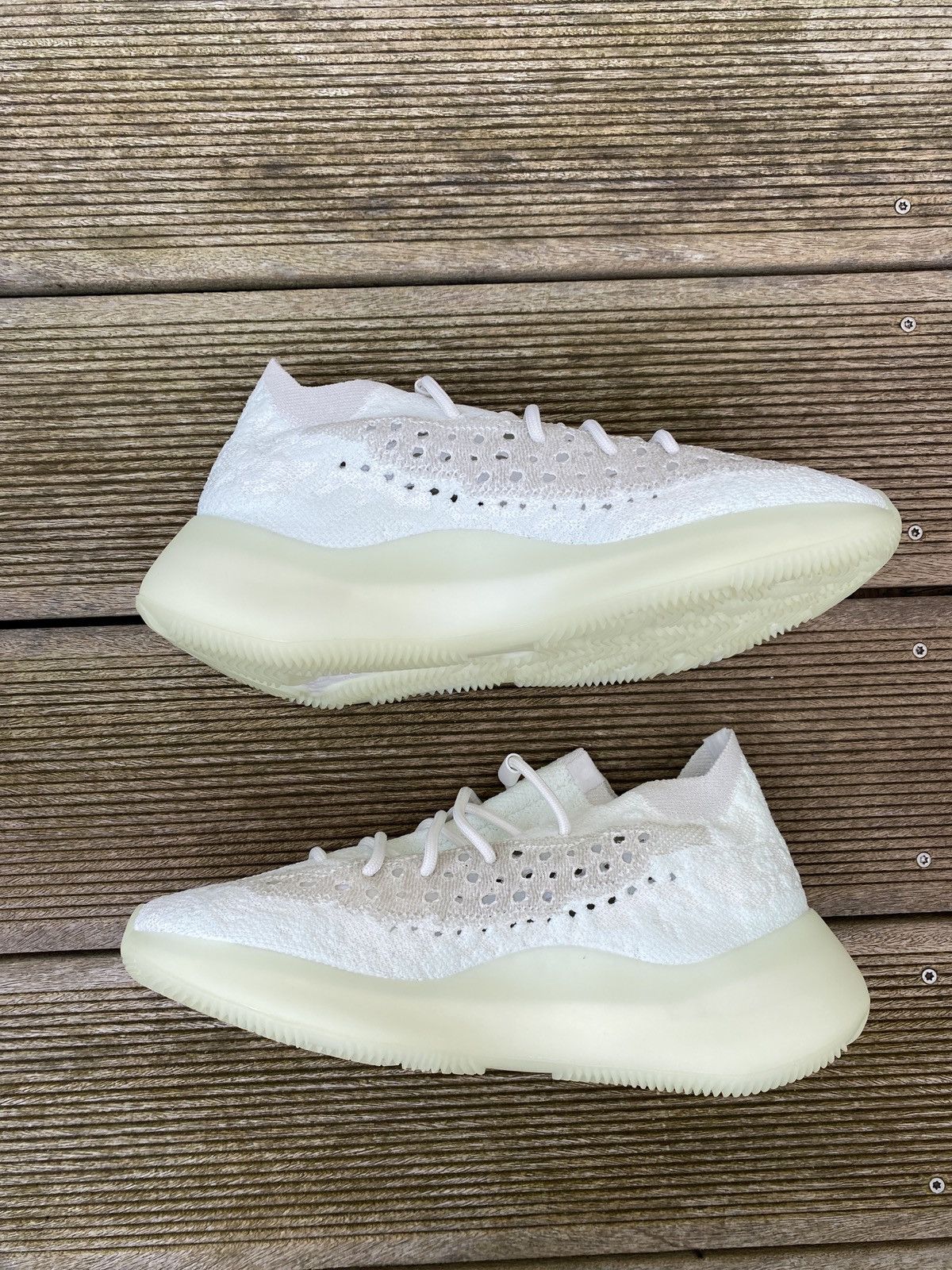 Adidas × Kanye West Adidas yeezy boost 380 alien OG Size US 9 / EU 42 - 2 Thumbnail