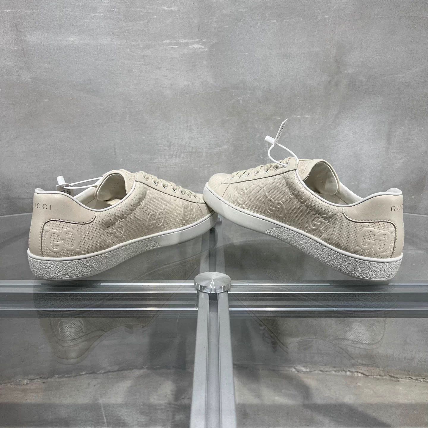 Gucci Gucci Ace GG Monogram White Sneakers UK6/40 BNIB Size US 7 / EU 40 - 5 Thumbnail