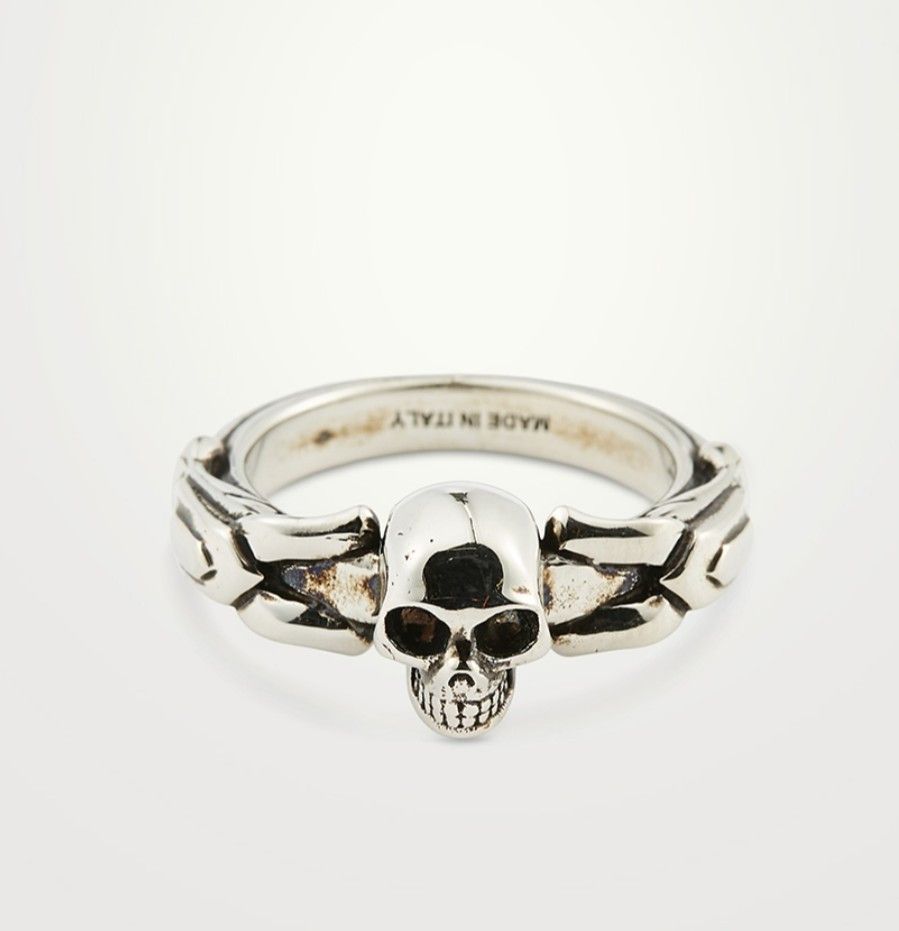 image of Alexander Mcqueen Textured Skull Ring - Unisex in Silver, Men's