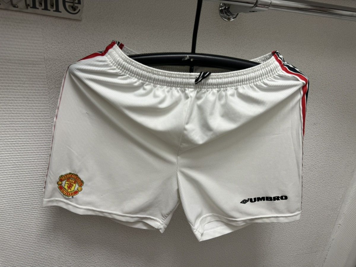 Umbro Manchester United Umbro Sharp vintage shorts 32-34 sz 1994 Size US 34 / EU 50 - 3 Thumbnail